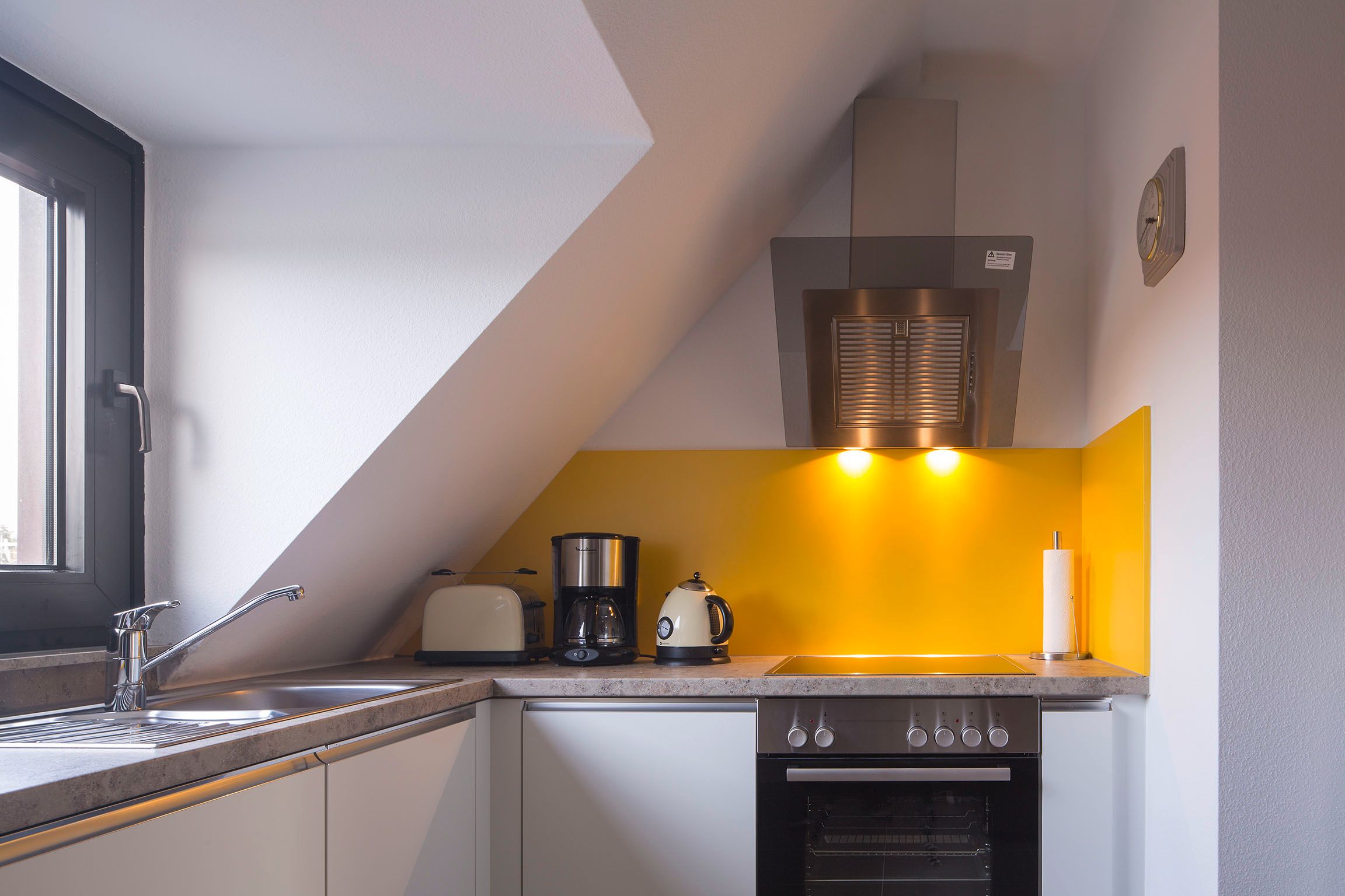 Cozy 3-Room Flat - 8