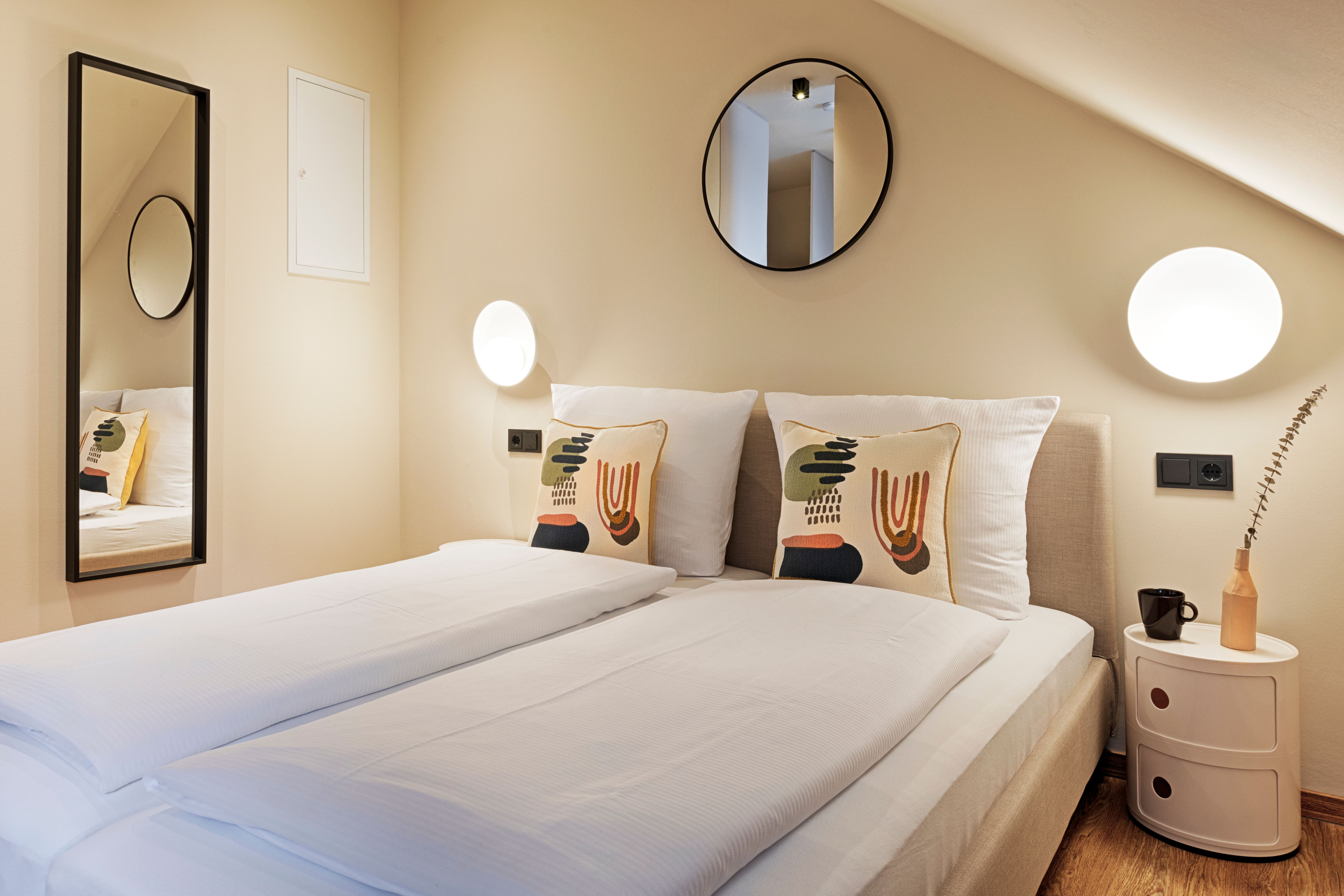  Paradeplatz Apartment In The City Center Of Würzburg  -  Paradeplatz apartment in the city center of Würzburg  - Gallery -  8