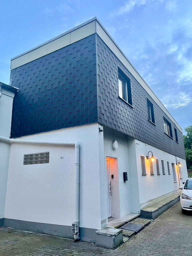  Exclusive 2-Room Apartment (80 M²) In Oberhausen – Fully Furnished, No Deposit, Incl. Cleaning Servi  -  Exclusive 2-Room Apartment (80 m²) in Oberhausen – Fully Furnished, No Deposit, incl. Cleaning Service & Parking  - Gallery -  14