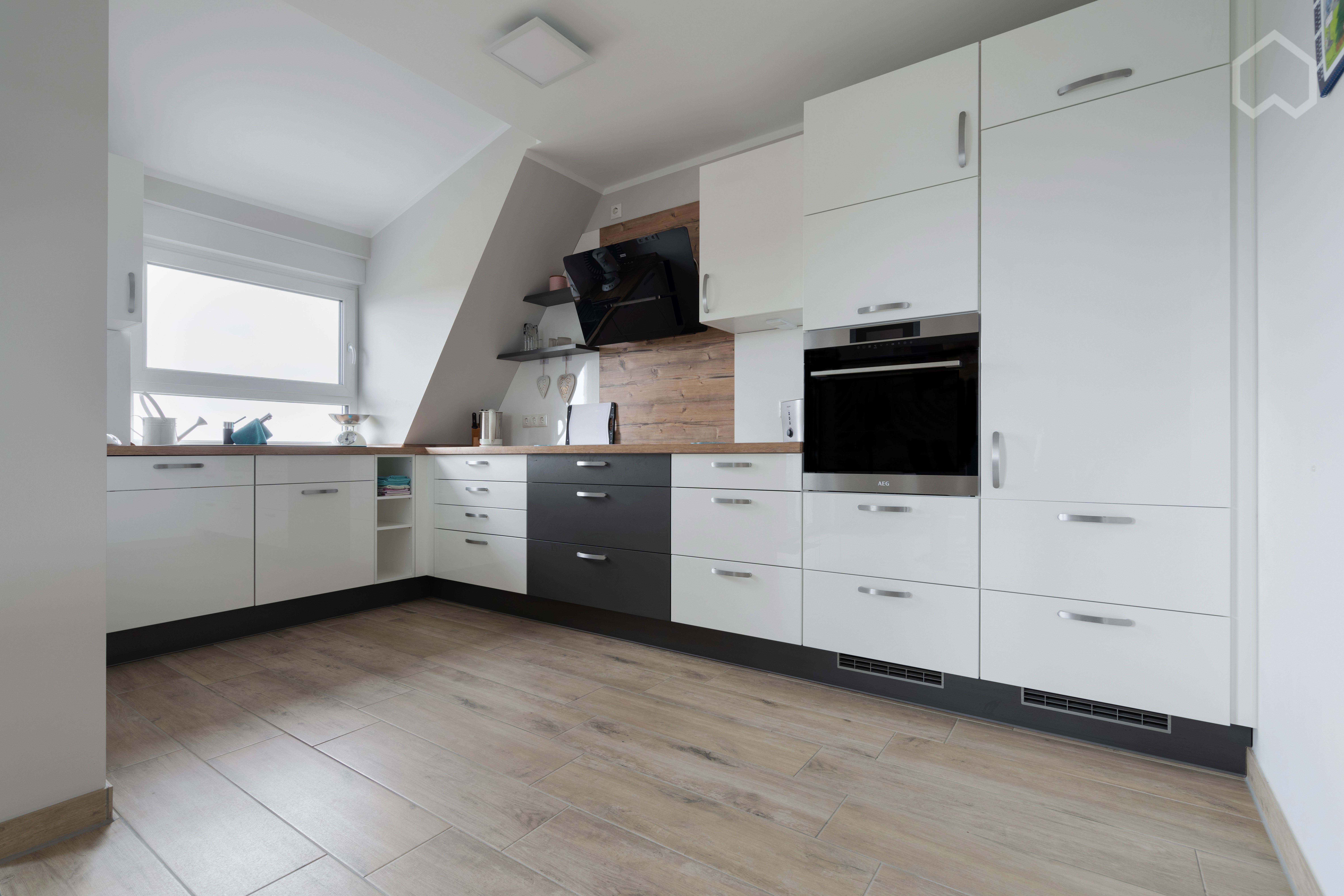  3-Room Apartment With Wonderful Balcony And View Of The Evening Sun  -  3-room apartment with wonderful balcony and view of the evening sun  - Gallery -  25