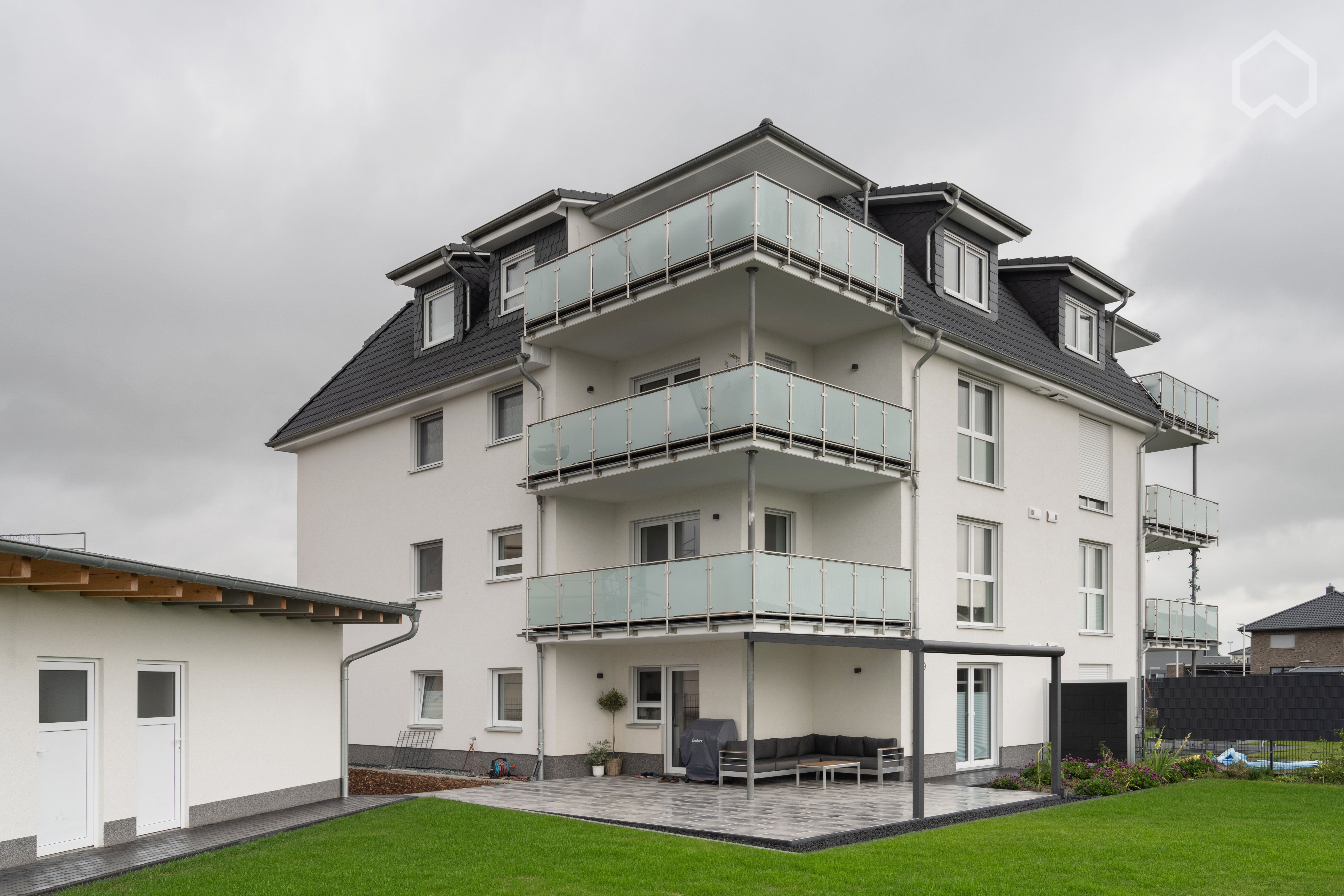  3-Room Apartment With Wonderful Balcony And View Of The Evening Sun  -  3-room apartment with wonderful balcony and view of the evening sun  - Gallery -  29