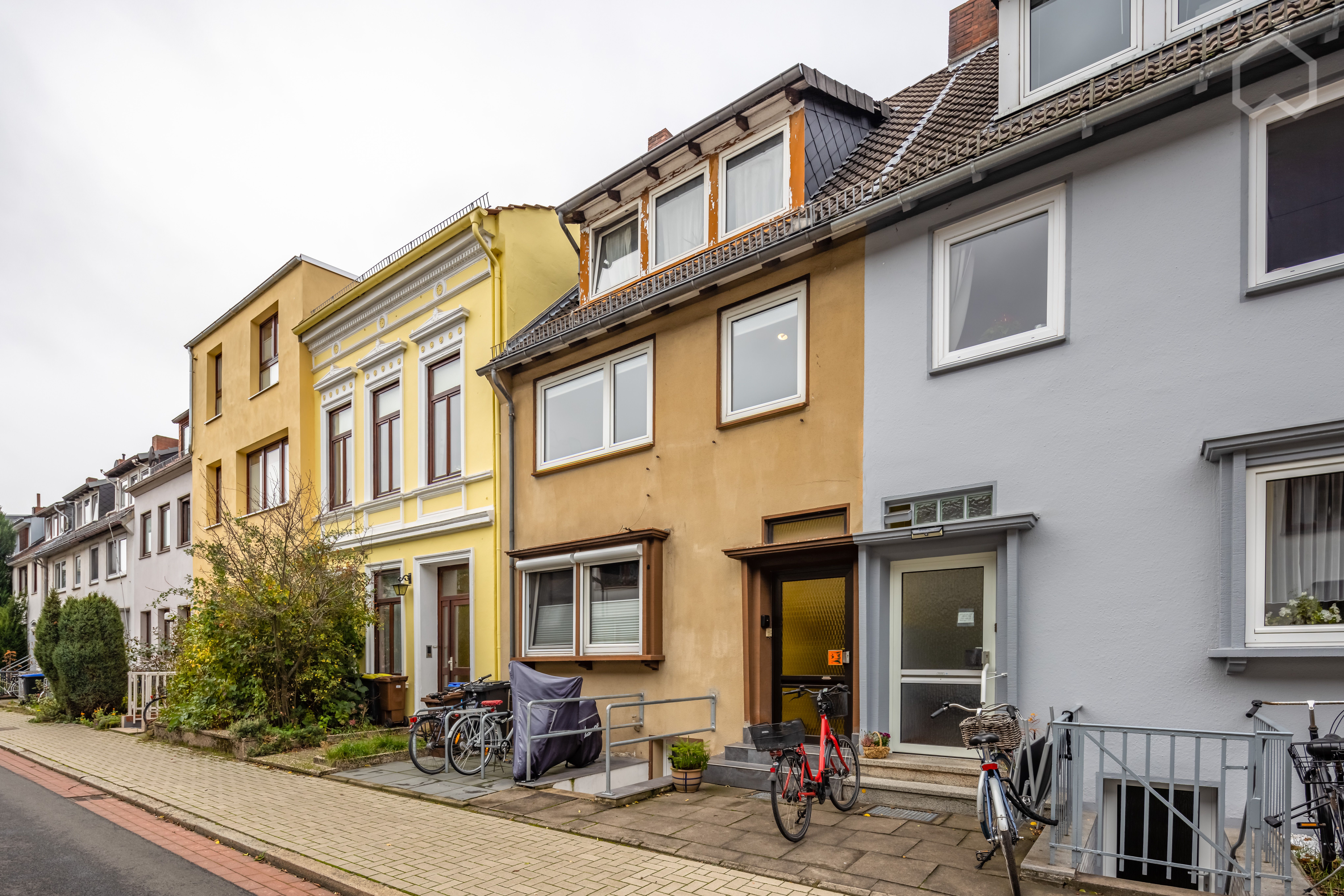  Bright And Quiet Apartment In A Prime Location  -  Bright and quiet apartment in a prime location  - Gallery -  1
