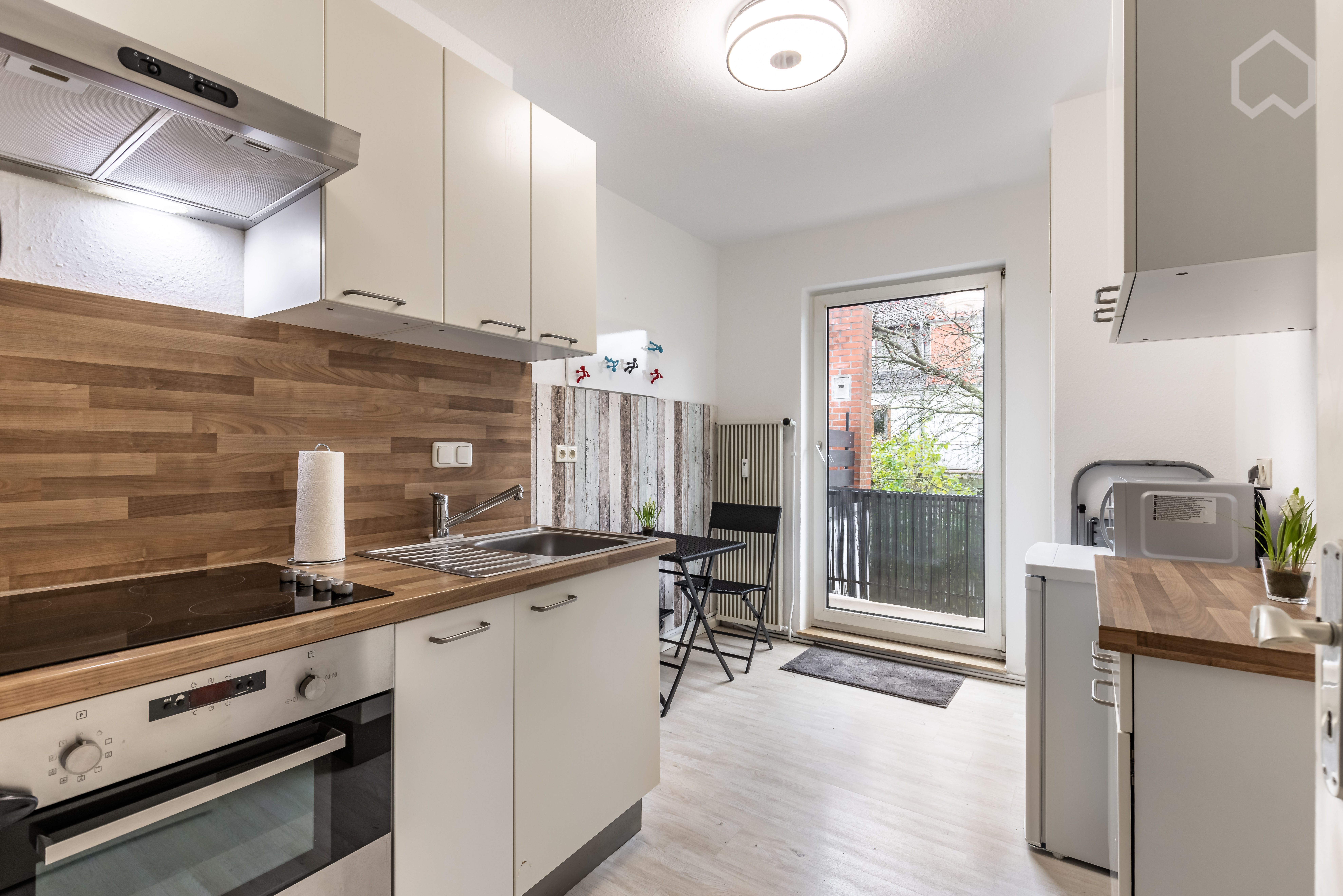  Bright And Quiet Apartment In A Prime Location  -  Bright and quiet apartment in a prime location  - Gallery -  7