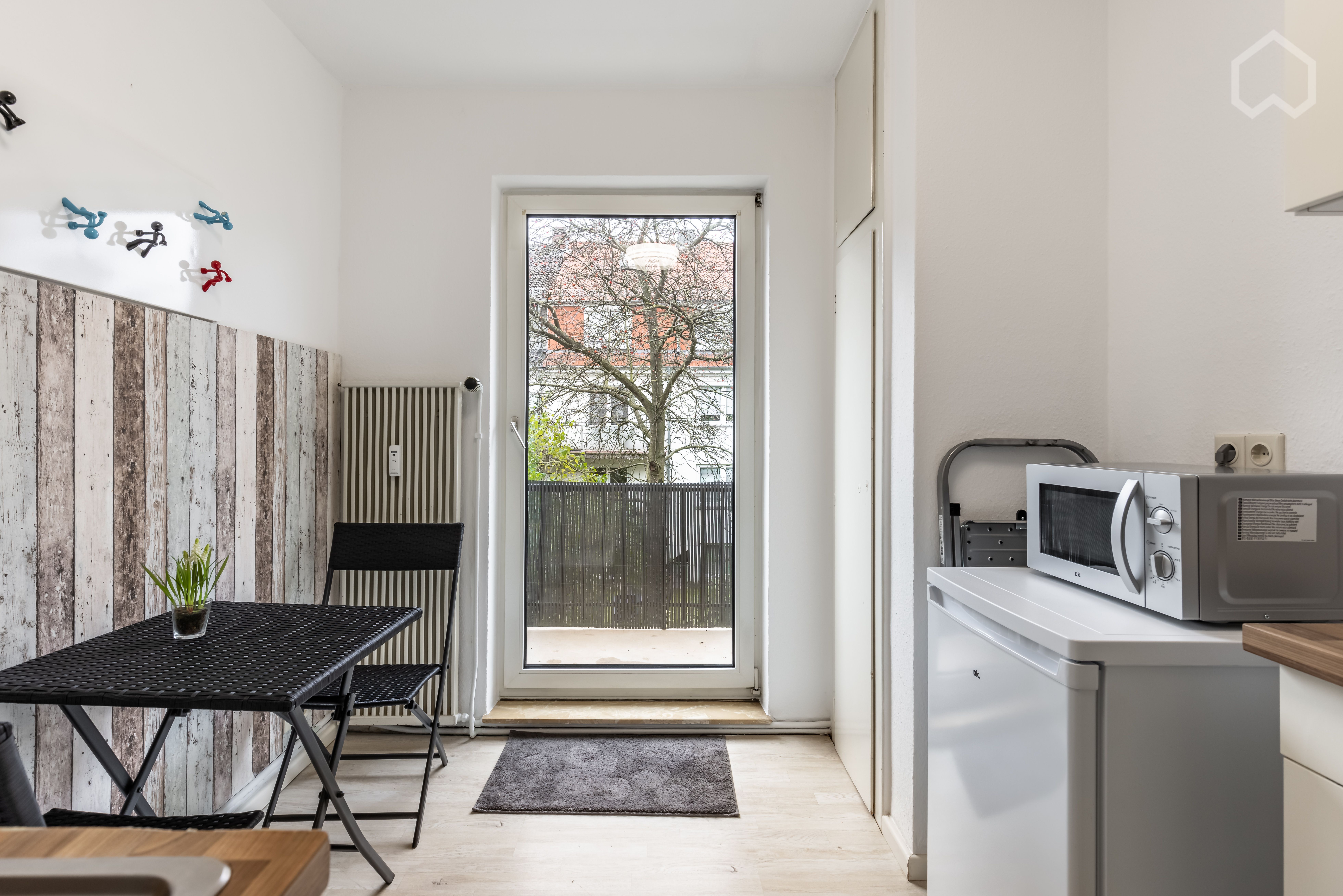  Bright And Quiet Apartment In A Prime Location  -  Bright and quiet apartment in a prime location  - Gallery -  2