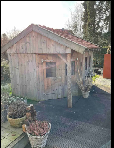 Freistehendes Haus am Waldrand, Wellness pur. Quiet, new loft located in Köln, Bergisch Gladbach