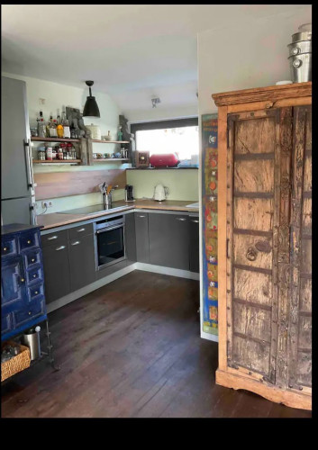 Freistehendes Haus am Waldrand, Wellness pur. Quiet, new loft located in Köln, Bergisch Gladbach