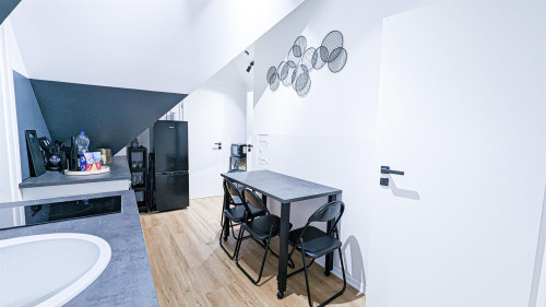 ALFA Stuttgart 3BR 5 Beds Netflix INET EBK Wasen - Gallery - 2