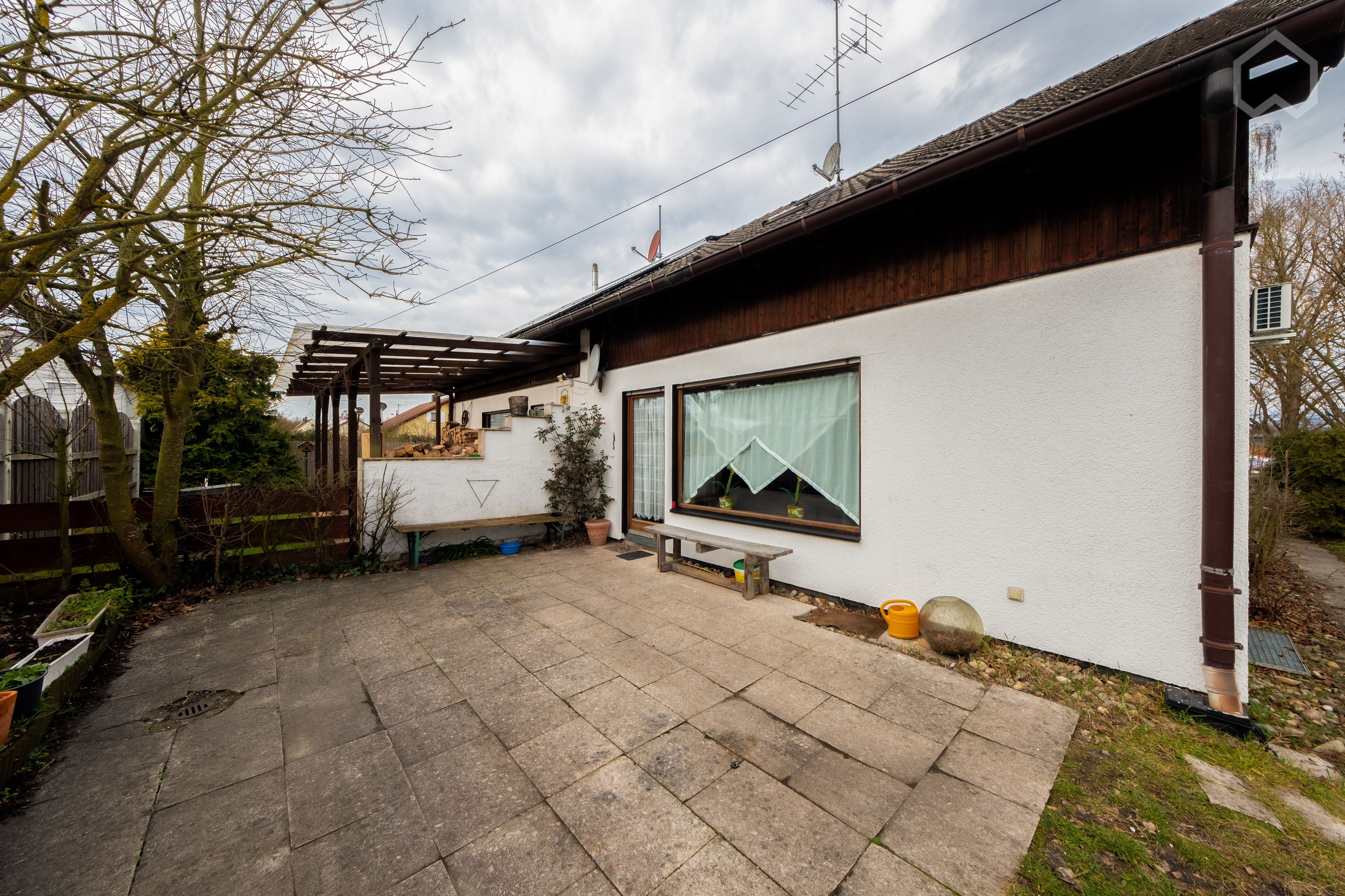  Modern House With 2 Bedrooms With Garden Near Ingolstadt  -  Modern house with 2 bedrooms with garden near Ingolstadt  - Gallery -  4