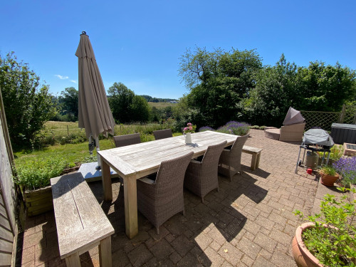 Spacious and modern home located in Bergisch Gladbach with panoramic view