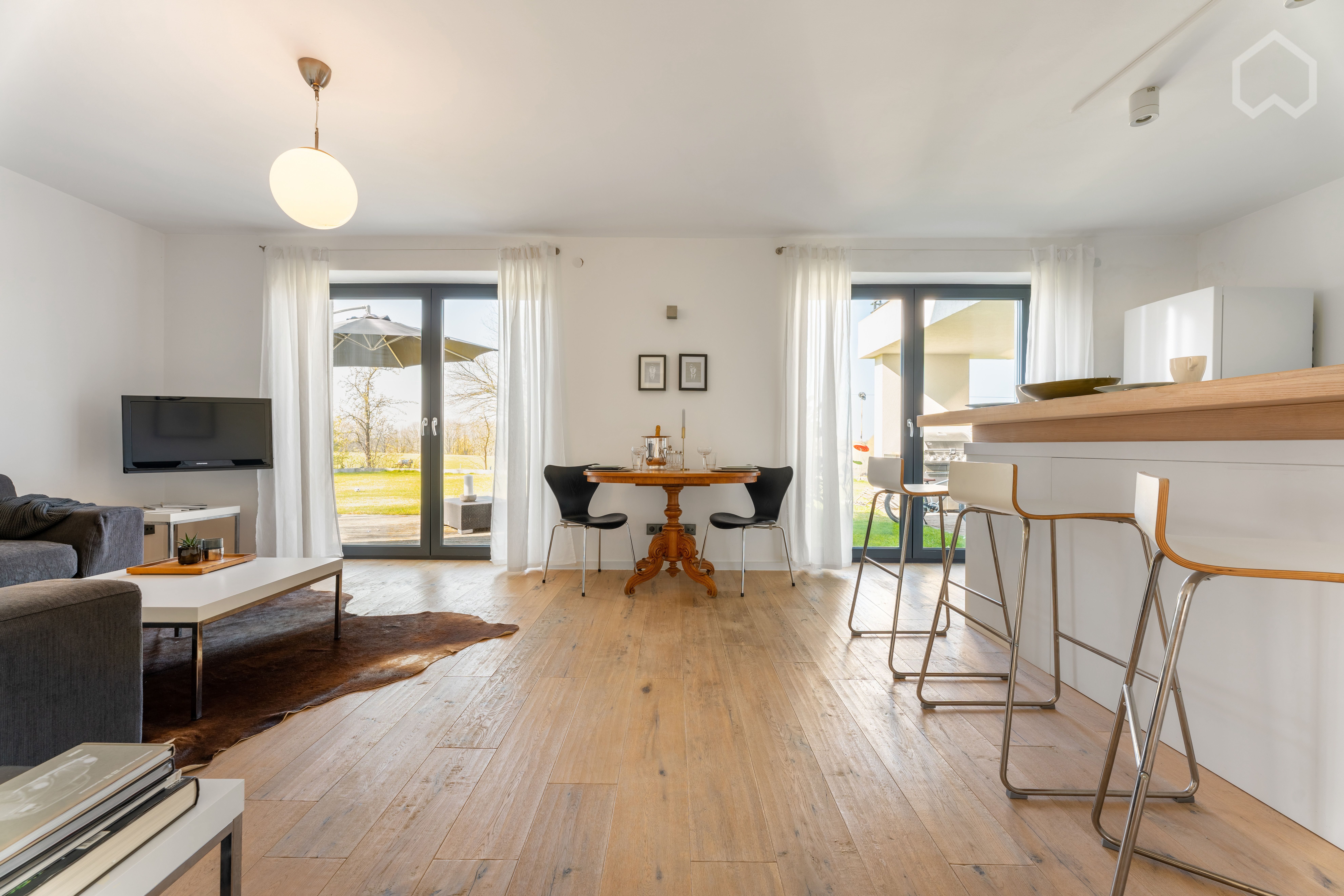  New, Modern Home In Wolfsburg  -  New, modern home in Wolfsburg  - Gallery -  20