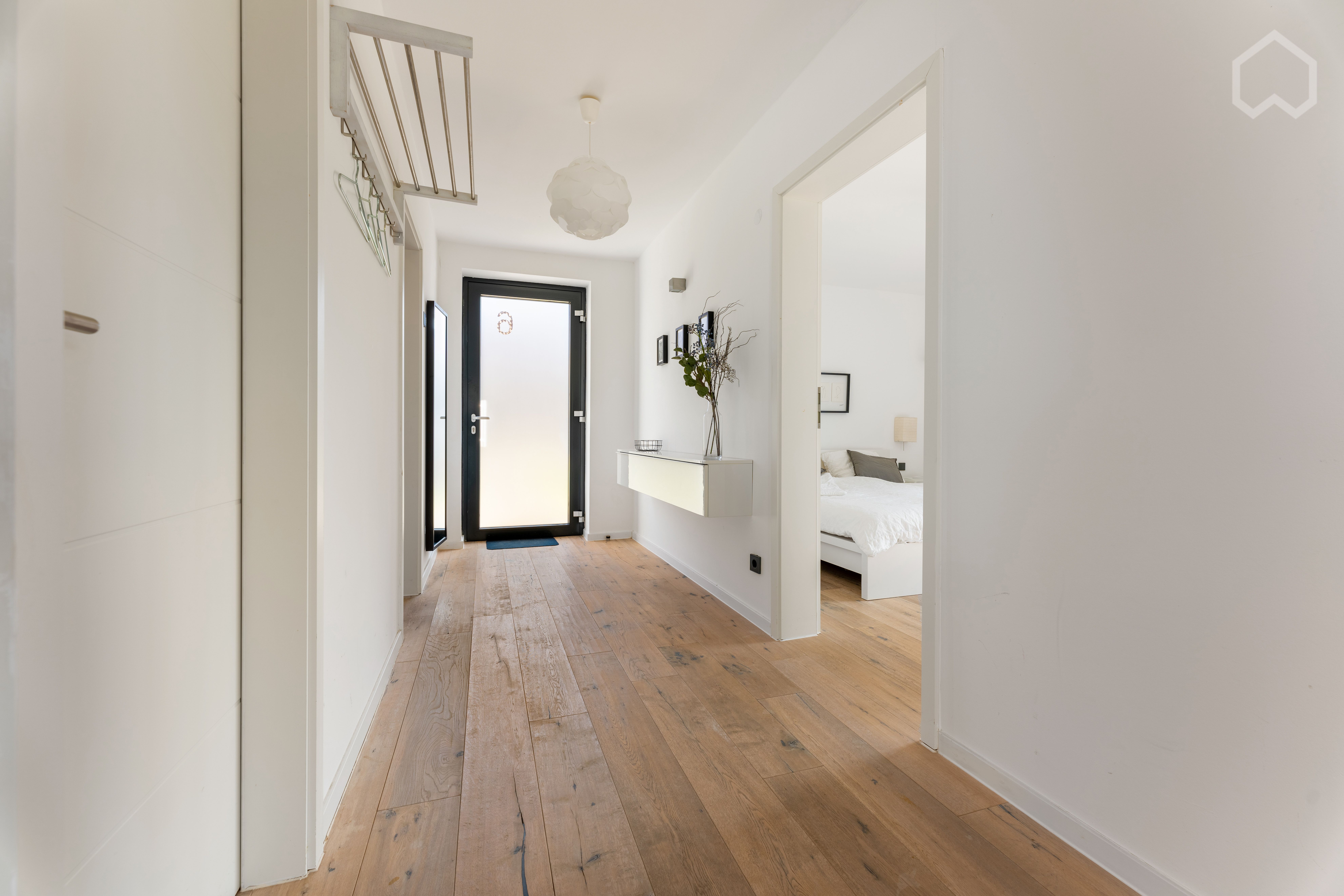  New, Modern Home In Wolfsburg  -  New, modern home in Wolfsburg  - Gallery -  5