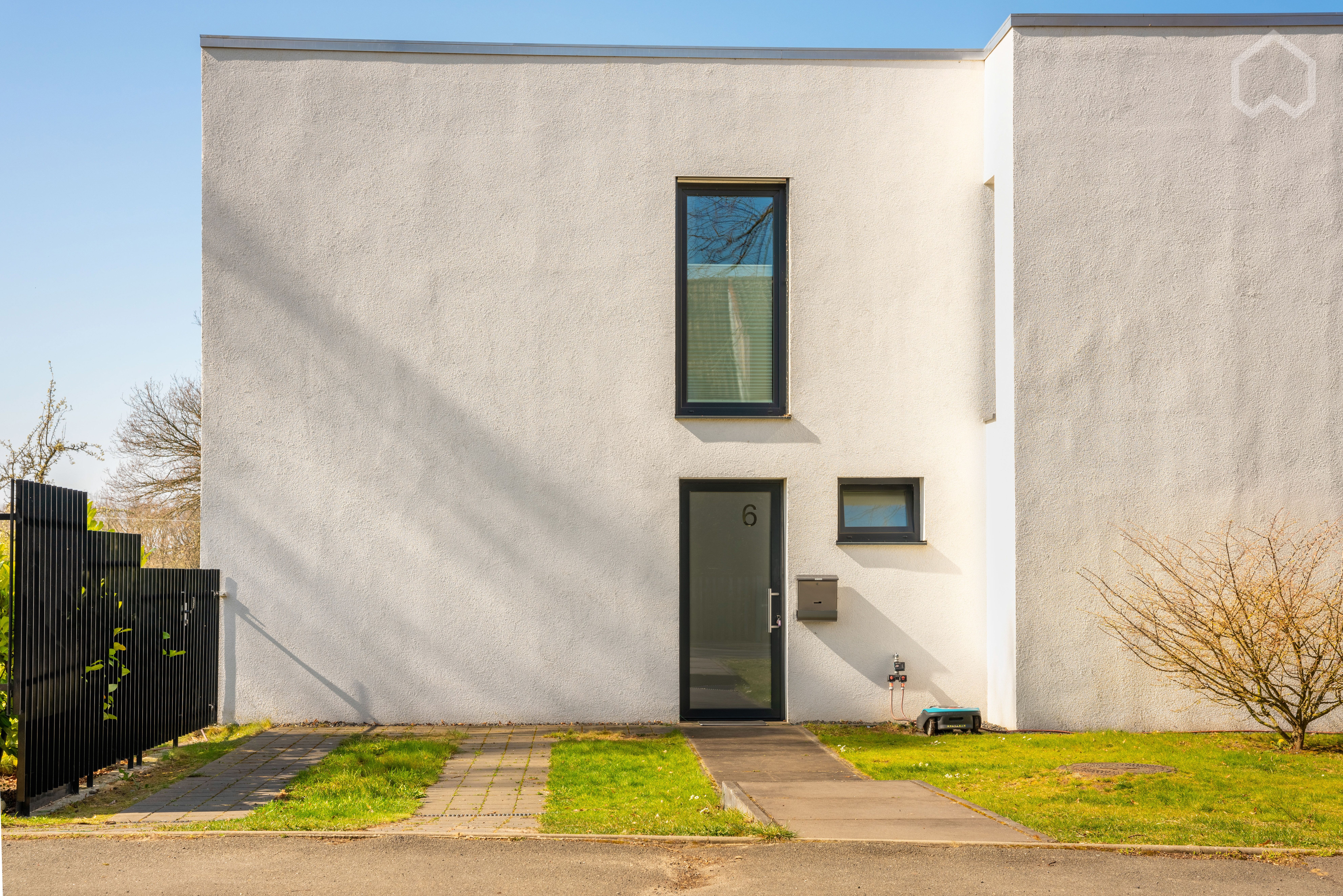  New, Modern Home In Wolfsburg  -  New, modern home in Wolfsburg  - Gallery -  1