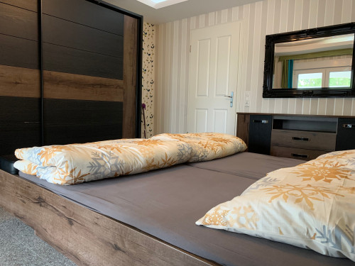 Charming Family Apartment in Mainz-Kastel/Wiesbaden with AC, Balcony, Parking, Rhine View - Gallery - 18