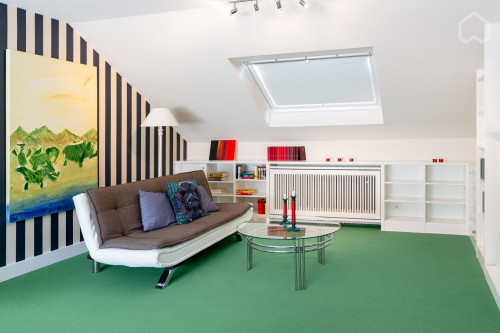 Bright, nice studio with beautiful view (Stuttgart)