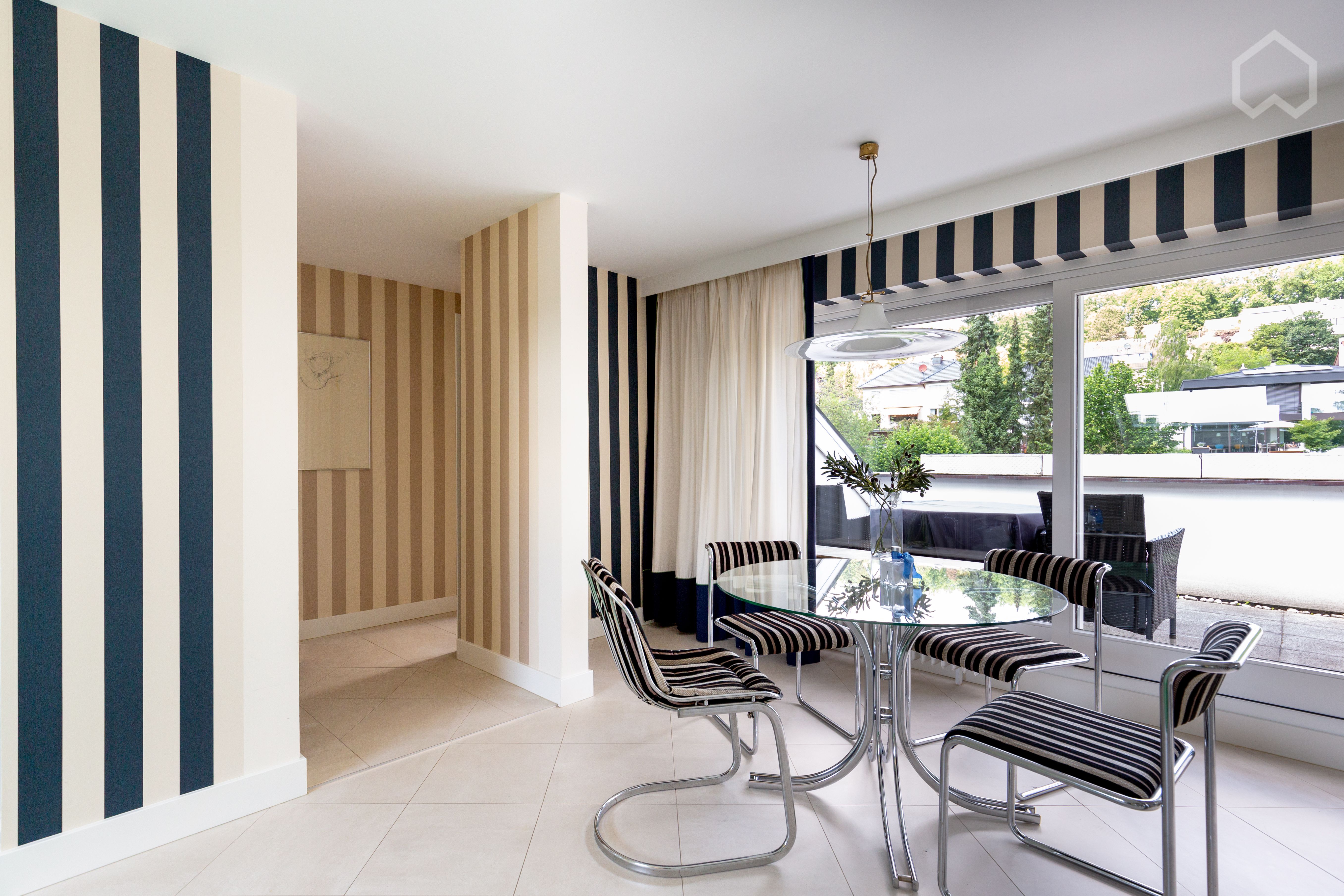 Bright, Nice Studio With Beautiful View (Stuttgart) - 11