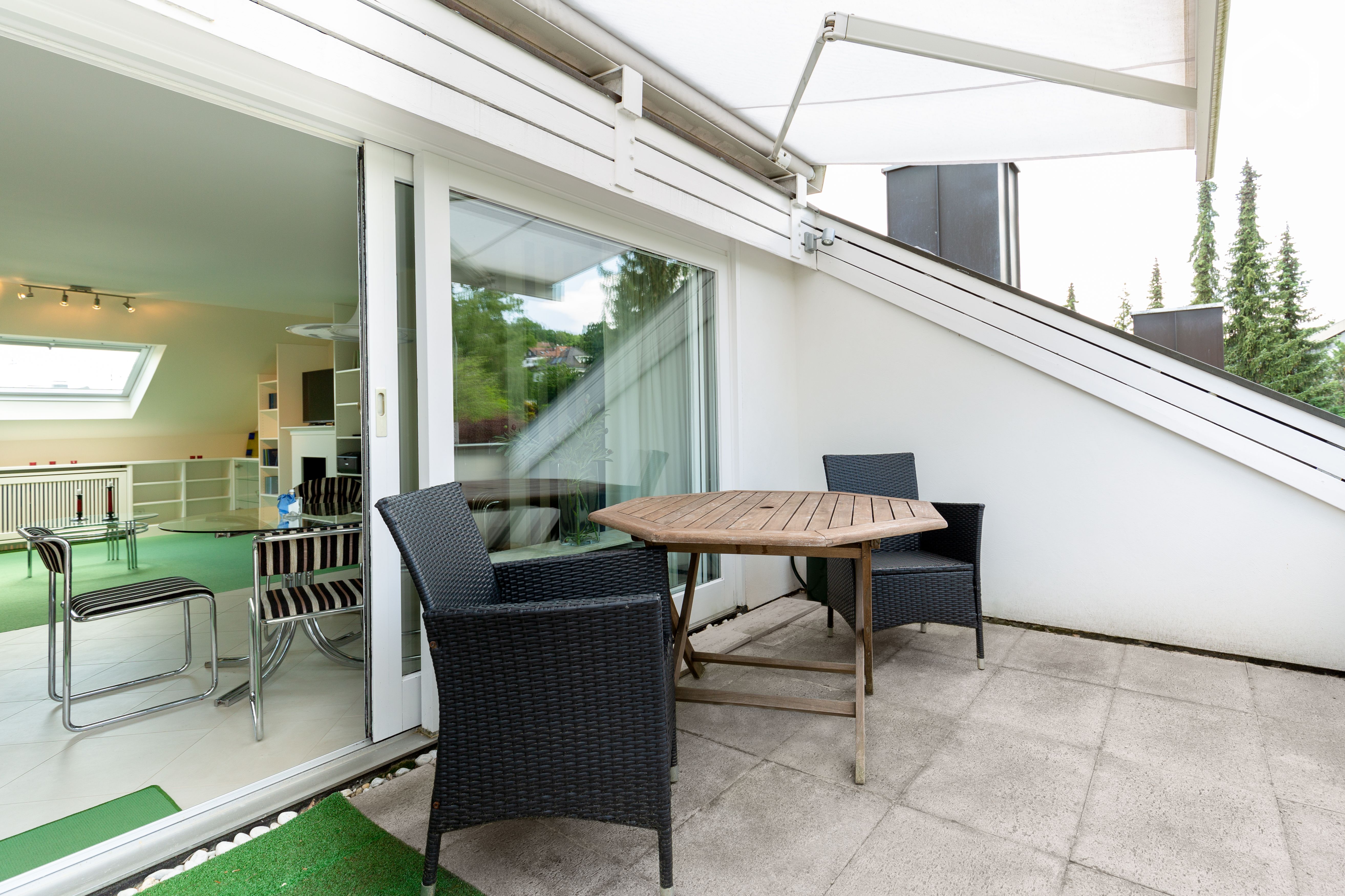 Bright, Nice Studio With Beautiful View (Stuttgart) - 8