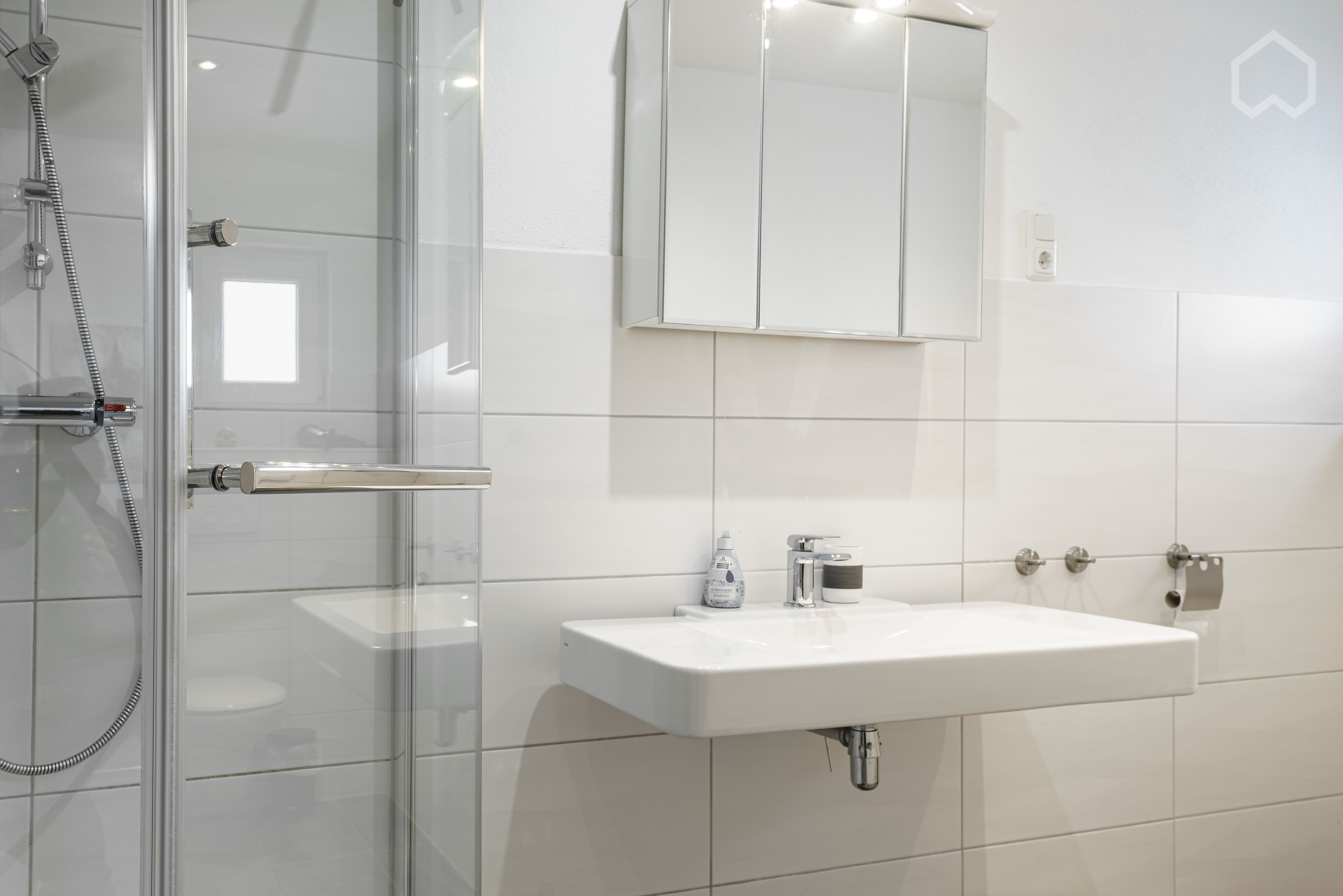 Neat And Gorgeous Loft Located In Bonn - Neat and gorgeous loft located in Bonn - Gallery - 9