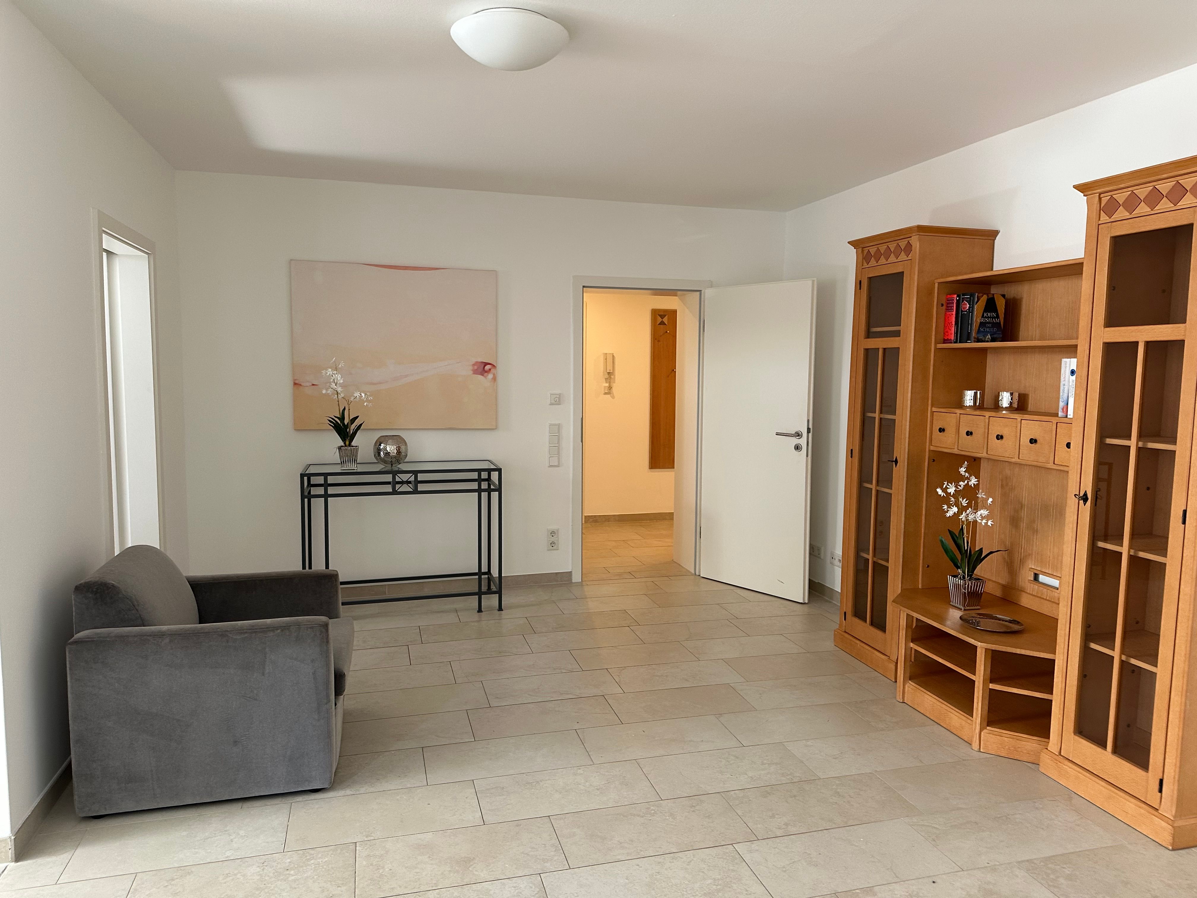  Spacious Old Apartment In Bochum City Park  -  Spacious old apartment in Bochum city park  - Gallery -  4