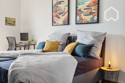 TomsFlat VW Bulli Apartment - Gallery - 19