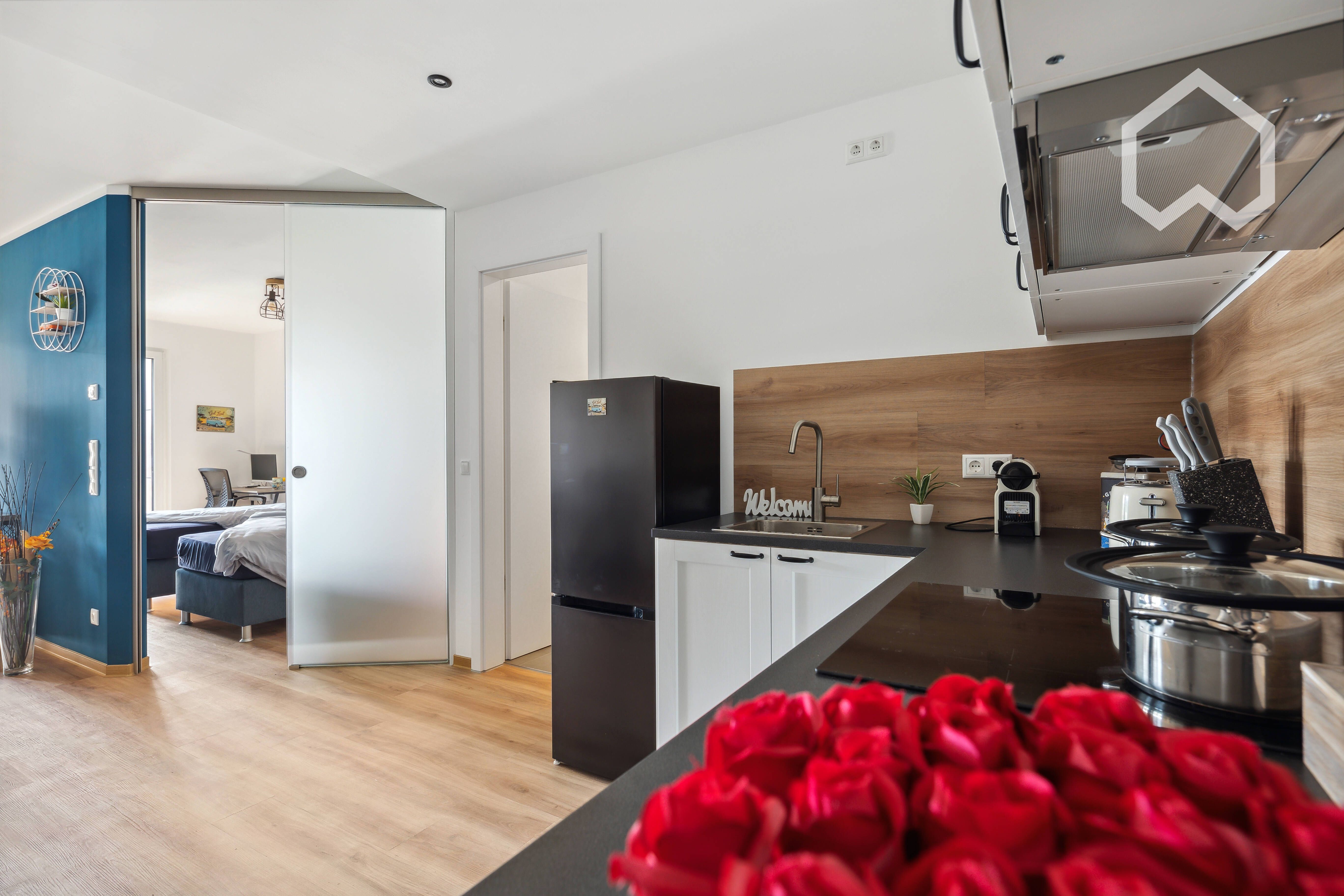 TomsFlat VW Bulli Apartment - 8