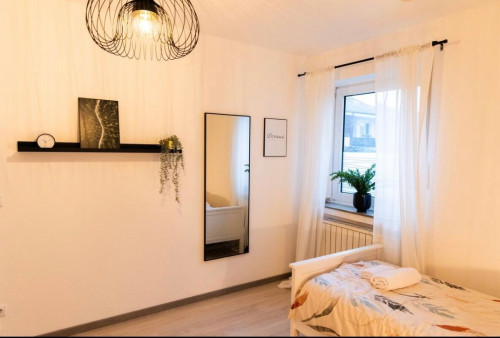 4 bedrooms/Good connection/Comfortable/Quiet