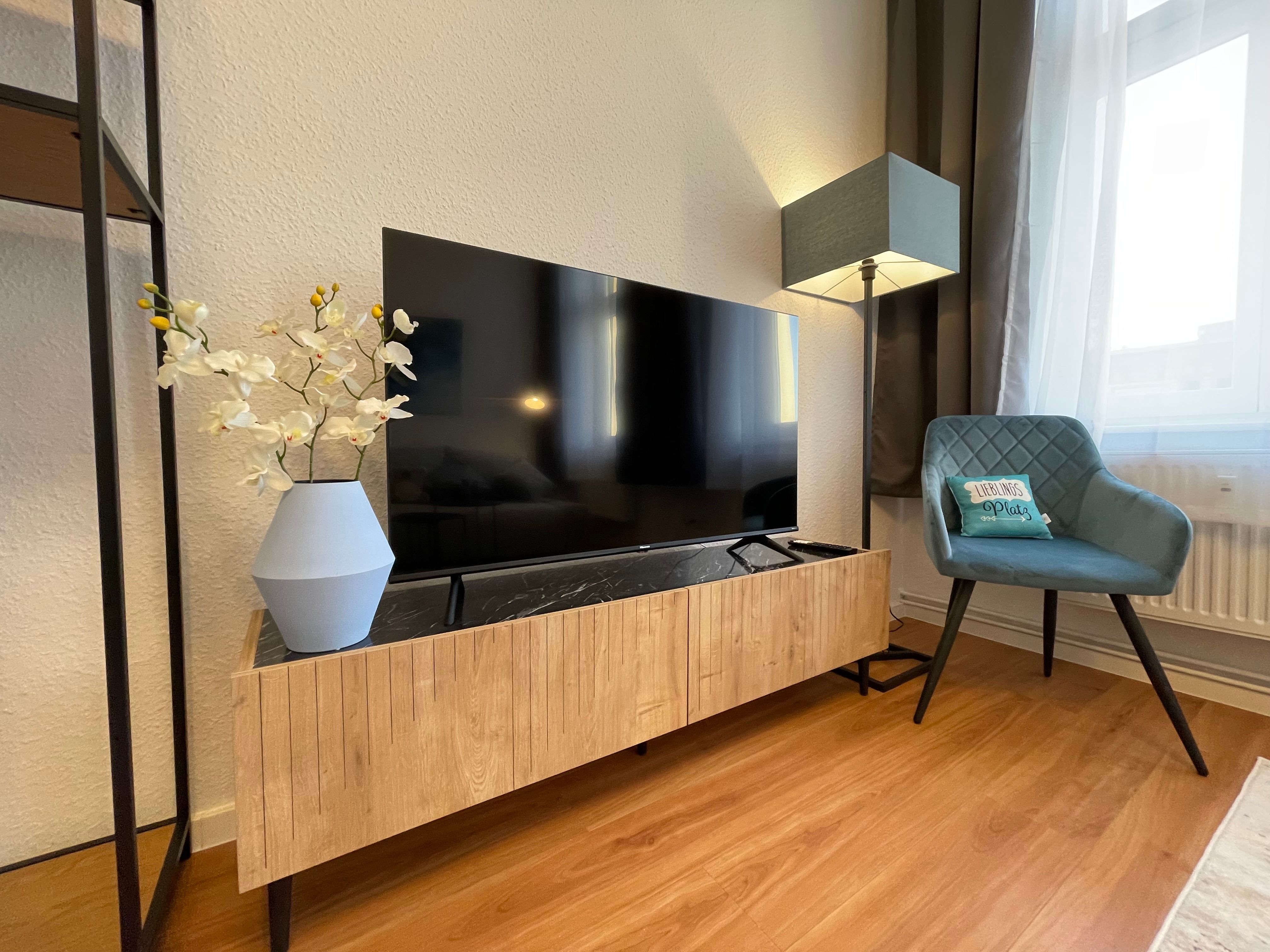 Spacious Suite Located In Magdeburg | Central | Bright | Fully Equipped - 22