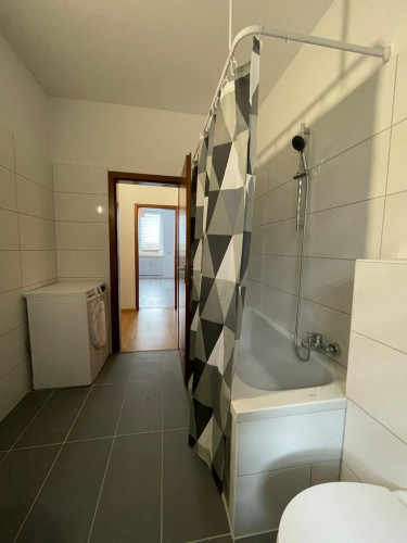 Cute & pretty studio close to city center