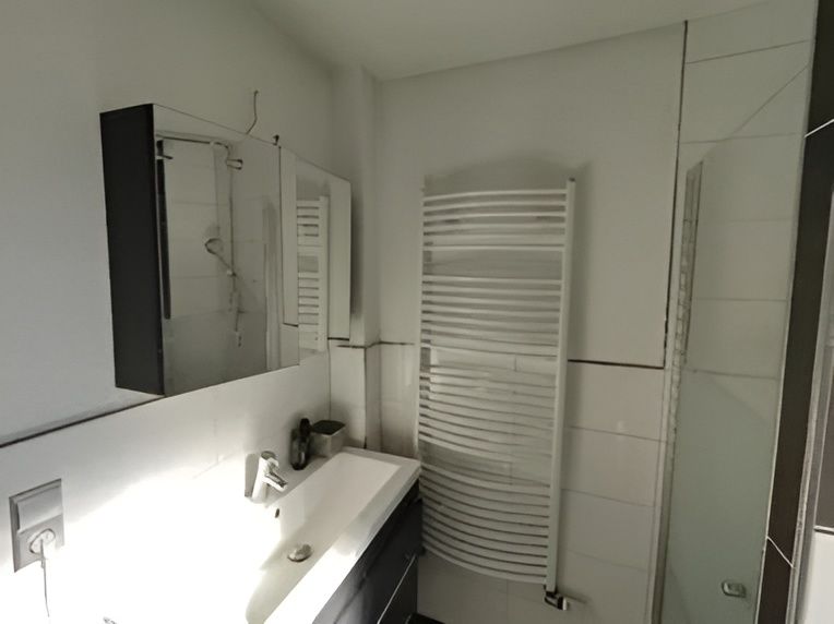 Great Room In A Three-Room Apartment In A Very Good Location - Great room in a three-room apartment in a very good location - Gallery - 3
