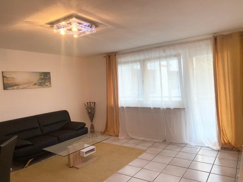Schöne Wohnung in Zentral Nähe Reutlingen.