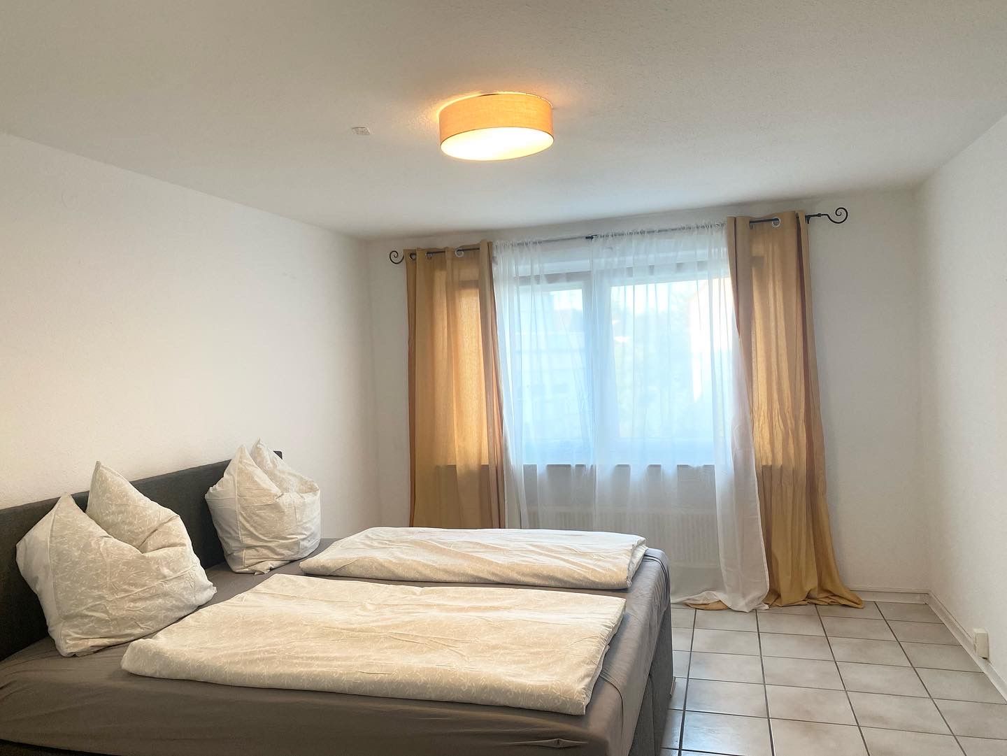 Schöne Wohnung In Zentral Nähe Reutlingen. - 10