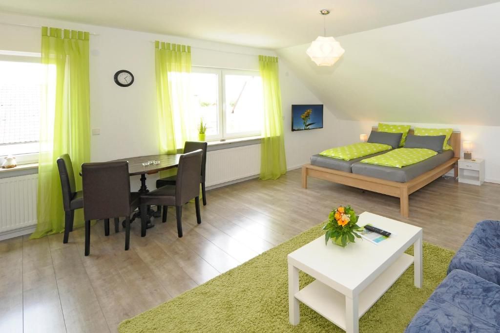  Modern, Bright 1-Room Apartment (33 Sqm) With Kitchenette And Separate Bathroom, Speyer  -  Modern, bright 1-room apartment (33 sqm) with kitchenette and separate bathroom, Speyer  - Gallery -  9