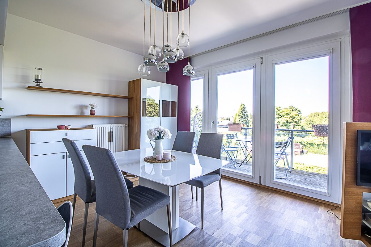 High-Quality Furnished Apartment Including Wi-Fi/MagentaTV, Parquet Flooring, Balcony, And Undergrou - 1