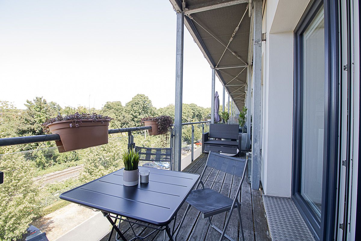 High-Quality Furnished Apartment Including Wi-Fi/MagentaTV, Parquet Flooring, Balcony, And Undergrou - 7