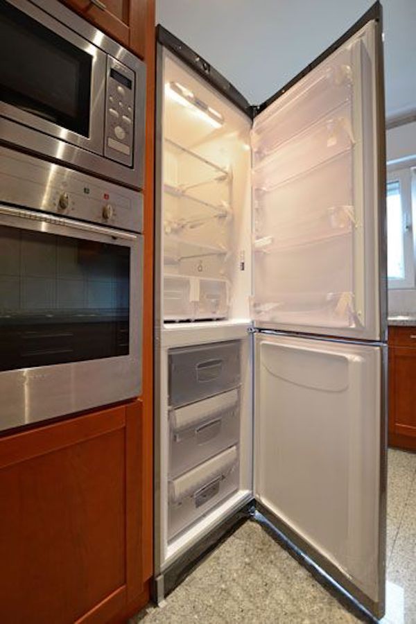 Tastefully Furnished Apartment With Five Rooms As Well As Balcony With View Of The Siebengebirge! - 9