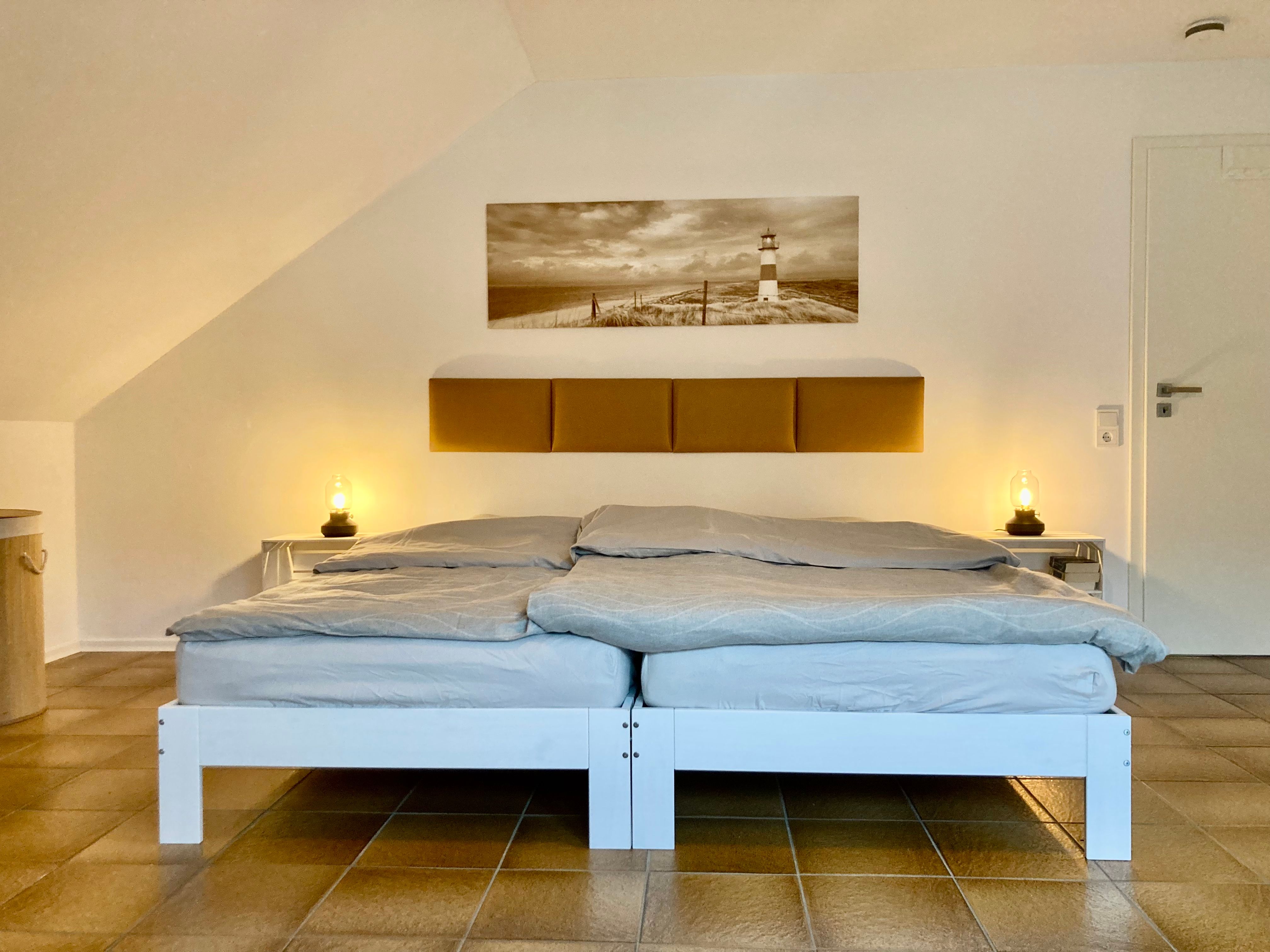 Top Location For 2 - 4 Persons - 6