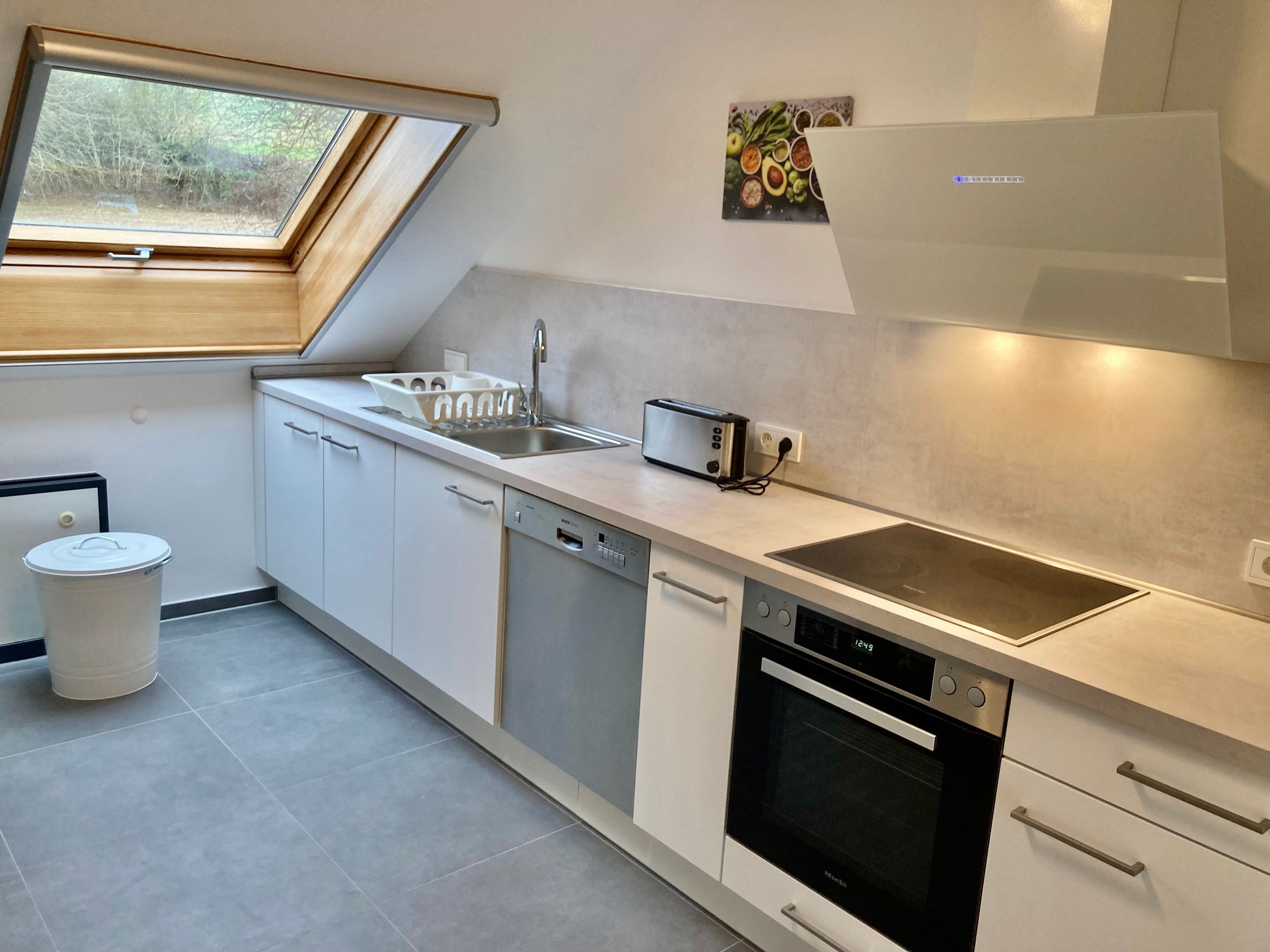 Top Location For 2 - 4 Persons - 25