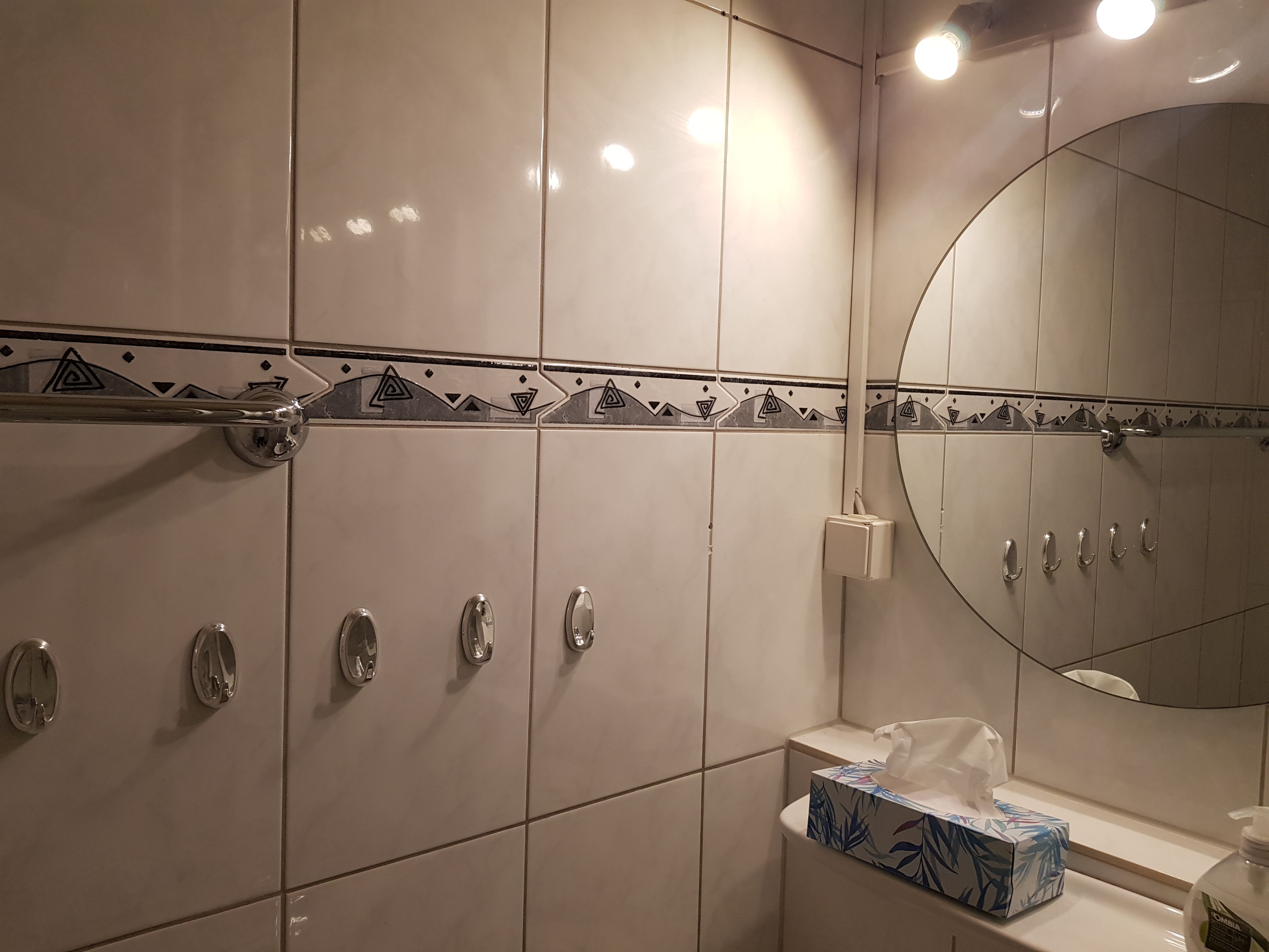  Fully Furnished Apartment, Central, Balcony, Own Car Parking Space, Elevator, Very Spacious  -  Fully furnished apartment, central, balcony, own car parking space, elevator, very spacious  - Gallery -  23