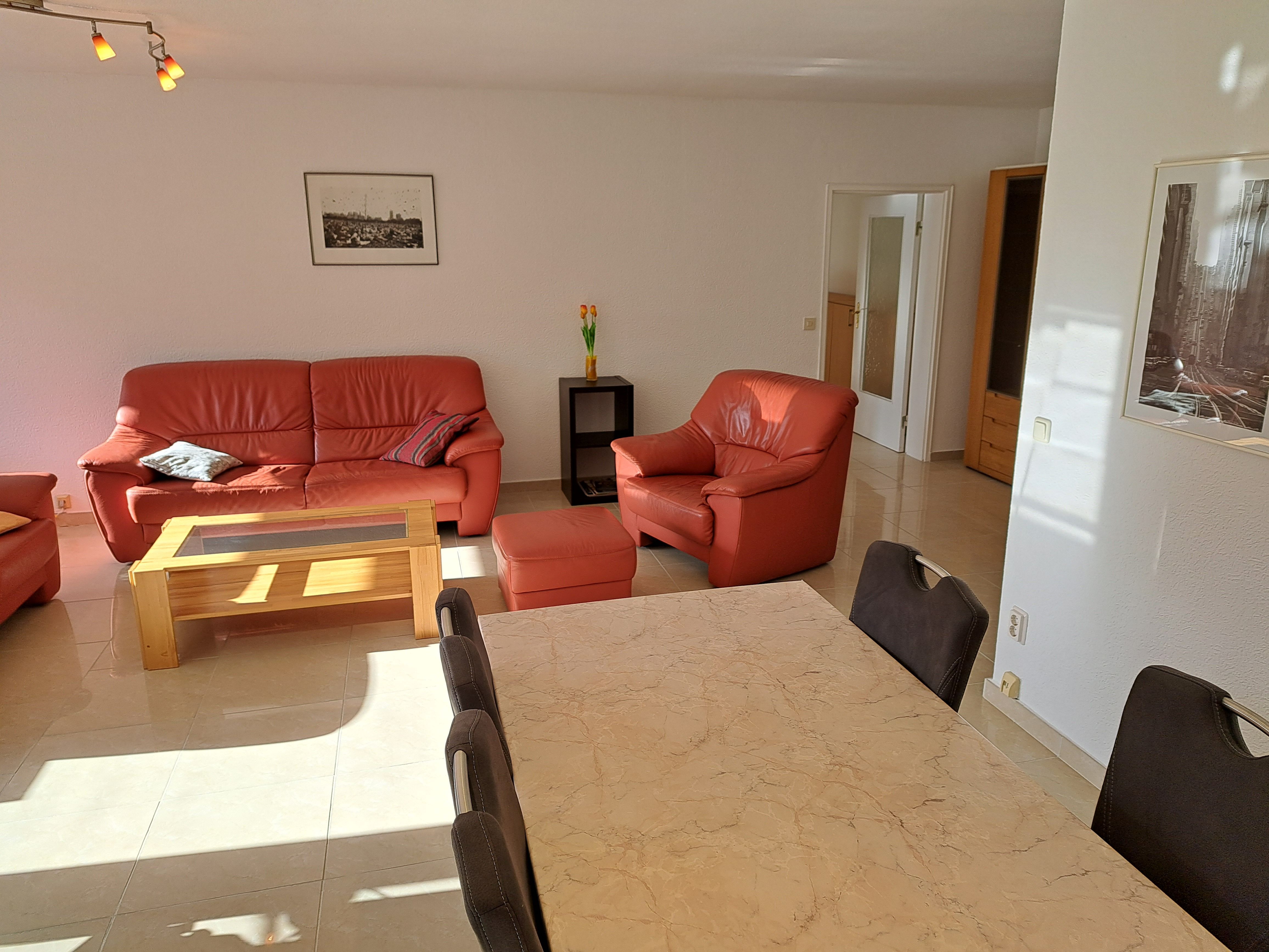  Fully Furnished Apartment, Central, Balcony, Own Car Parking Space, Elevator, Very Spacious  -  Fully furnished apartment, central, balcony, own car parking space, elevator, very spacious  - Gallery -  37