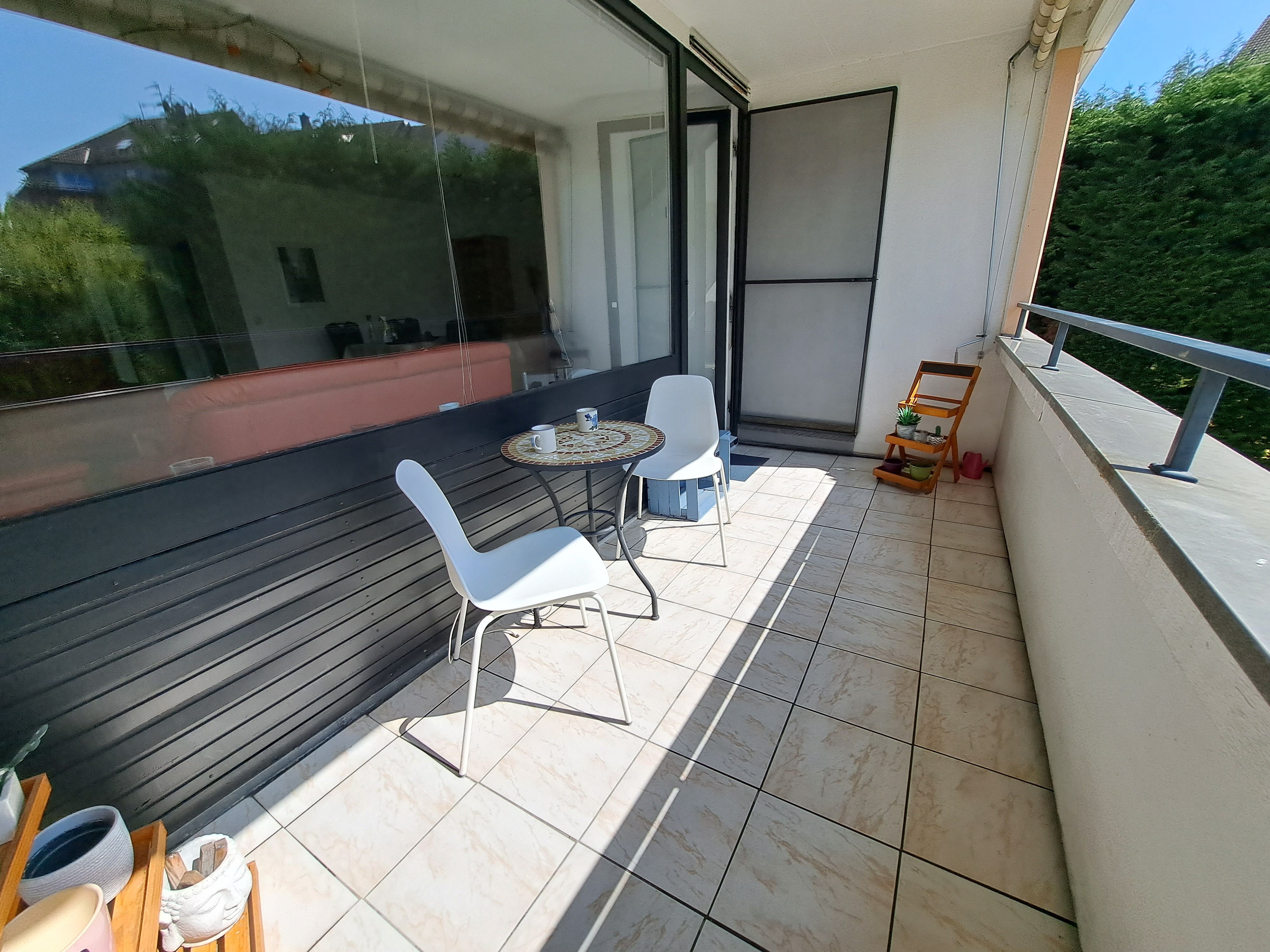  Fully Furnished Apartment, Central, Balcony, Own Car Parking Space, Elevator, Very Spacious  -  Fully furnished apartment, central, balcony, own car parking space, elevator, very spacious  - Gallery -  25