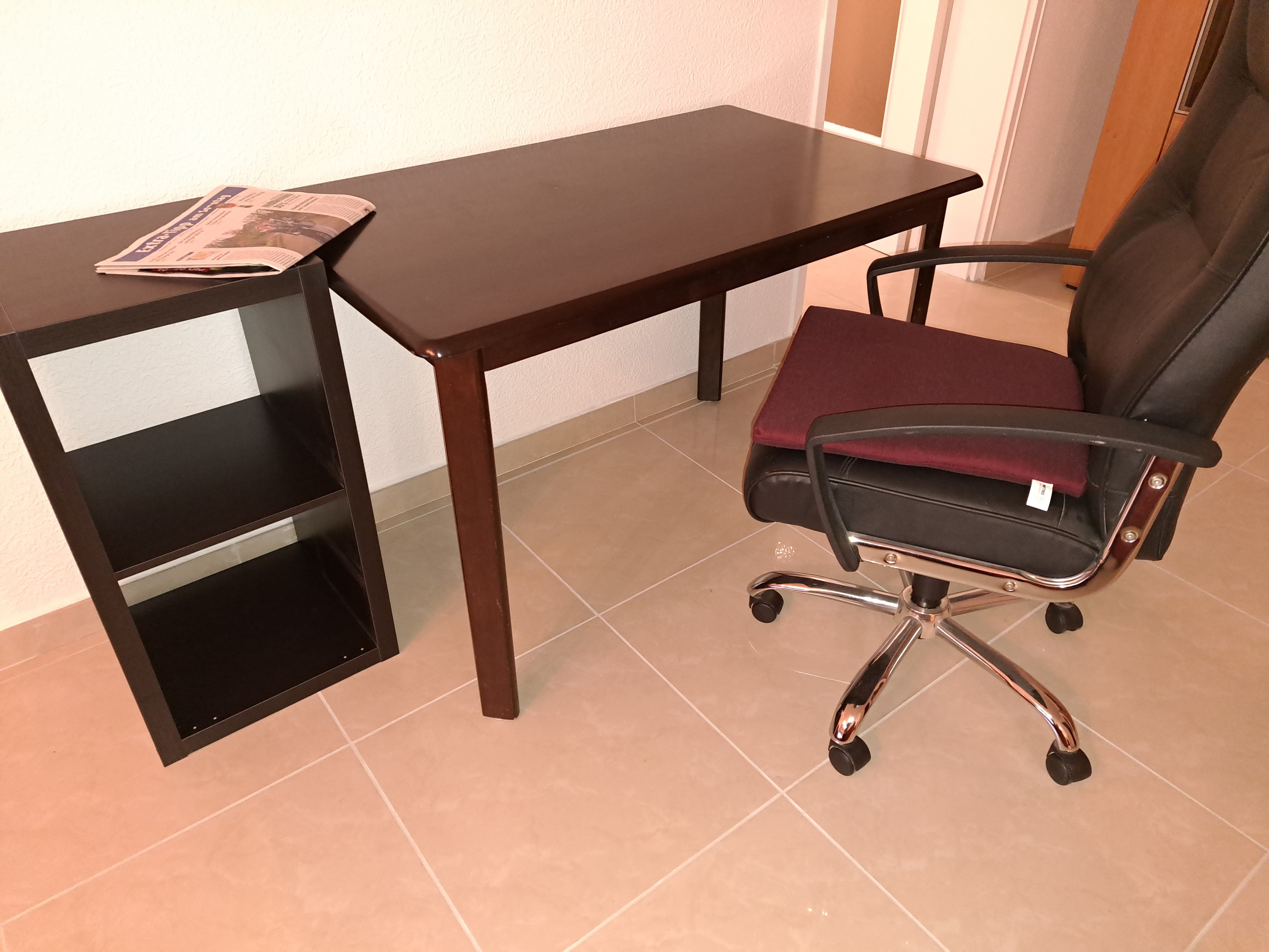  Fully Furnished Apartment, Central, Balcony, Own Car Parking Space, Elevator, Very Spacious  -  Fully furnished apartment, central, balcony, own car parking space, elevator, very spacious  - Gallery -  34