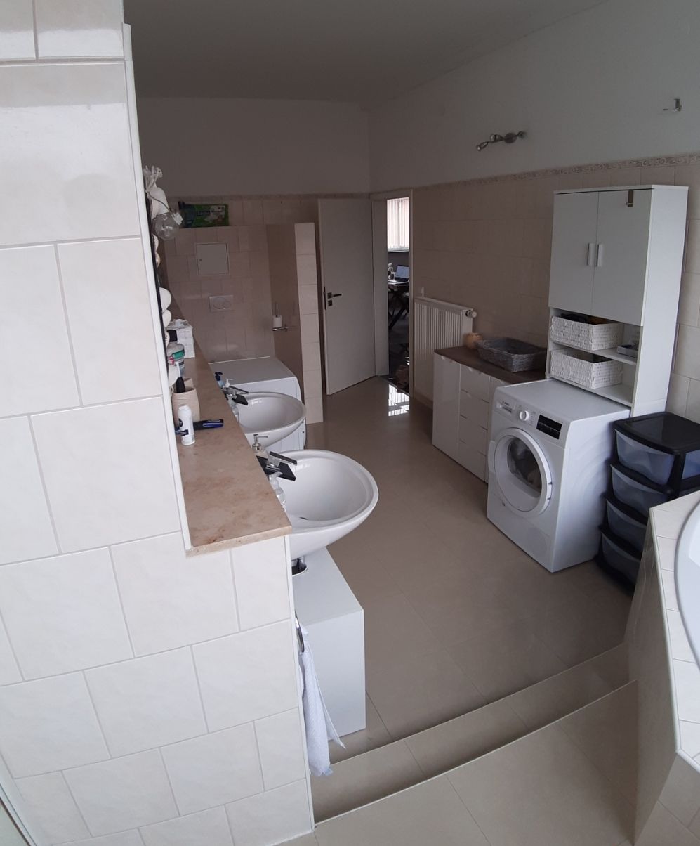  Neat, Fashionable Apartment Located In Reutlingen  -  Neat, fashionable apartment located in Reutlingen  - Gallery -  10
