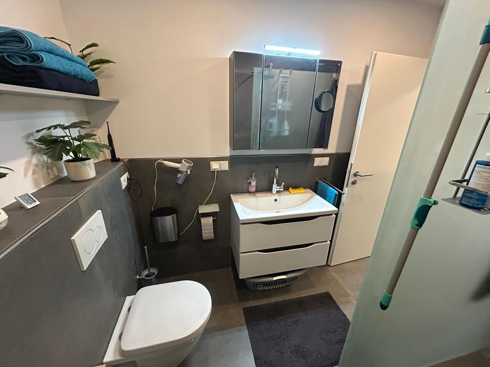  Modern Flat In Wiesbaden Fully Furnished  -  Modern flat in Wiesbaden fully furnished  - Gallery -  5