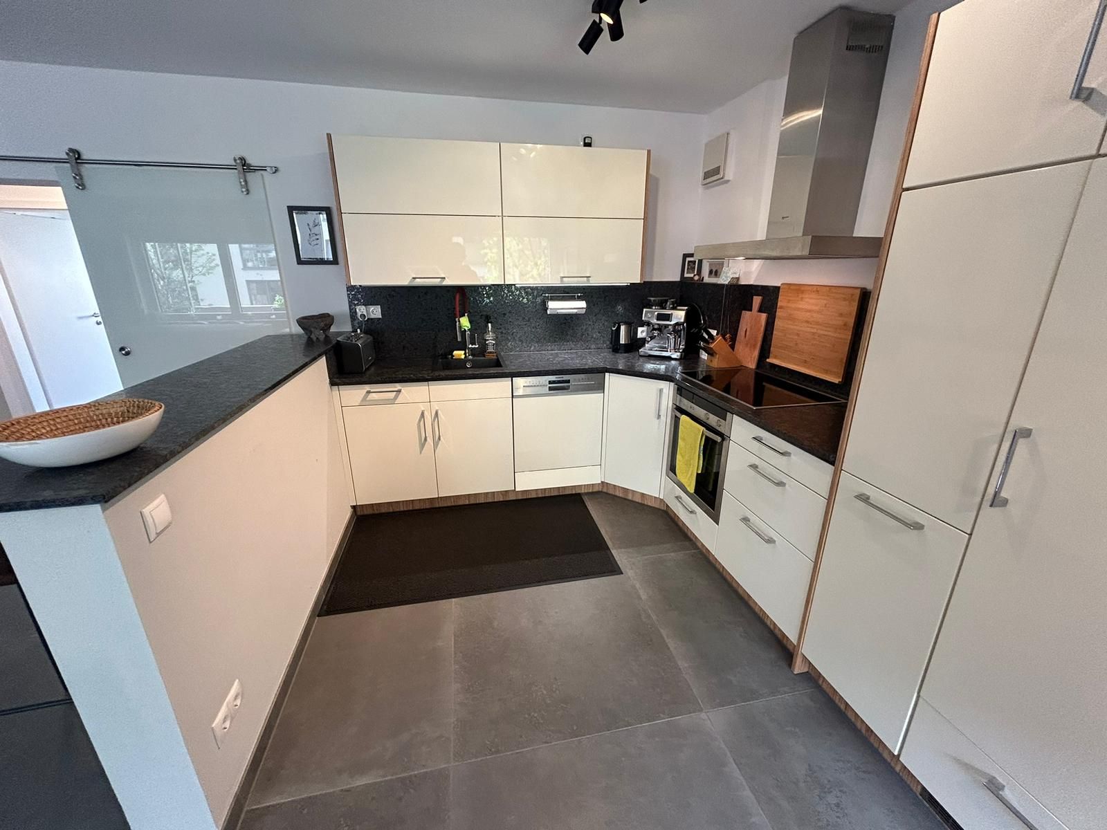  Modern Flat In Wiesbaden Fully Furnished  -  Modern flat in Wiesbaden fully furnished  - Gallery -  13