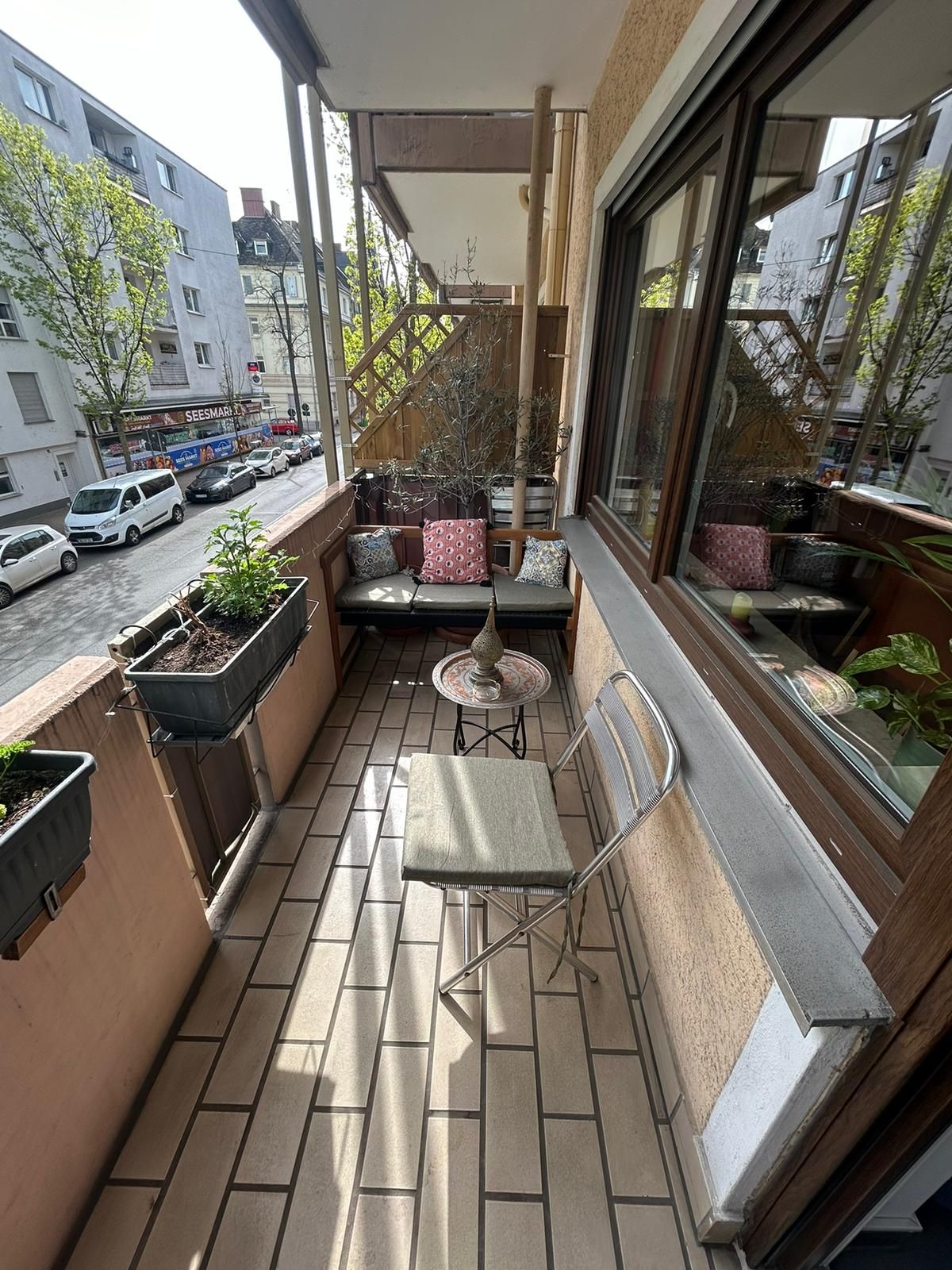  Modern Flat In Wiesbaden Fully Furnished  -  Modern flat in Wiesbaden fully furnished  - Gallery -  3