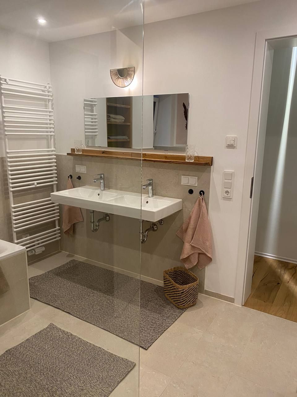 Bright & Perfect Suite In Offenbach Am Main - 5