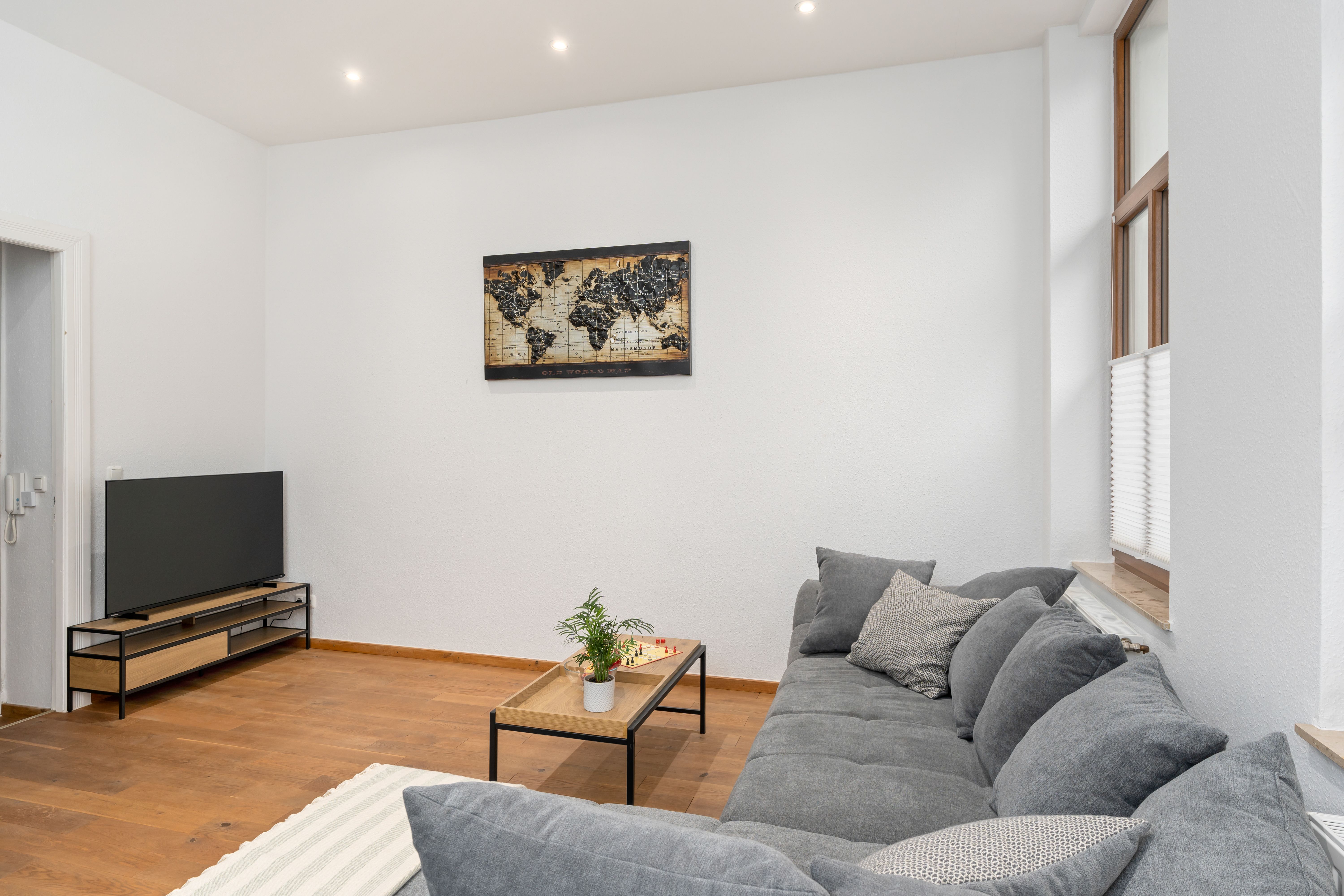  Fantastic & Bright Apartment With 2 Bedrooms In The Middle Of Bremerhaven  -  Fantastic & bright apartment with 2 bedrooms in the middle of Bremerhaven  - Gallery -  4