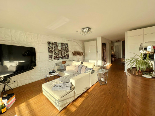 High class design suite with water view