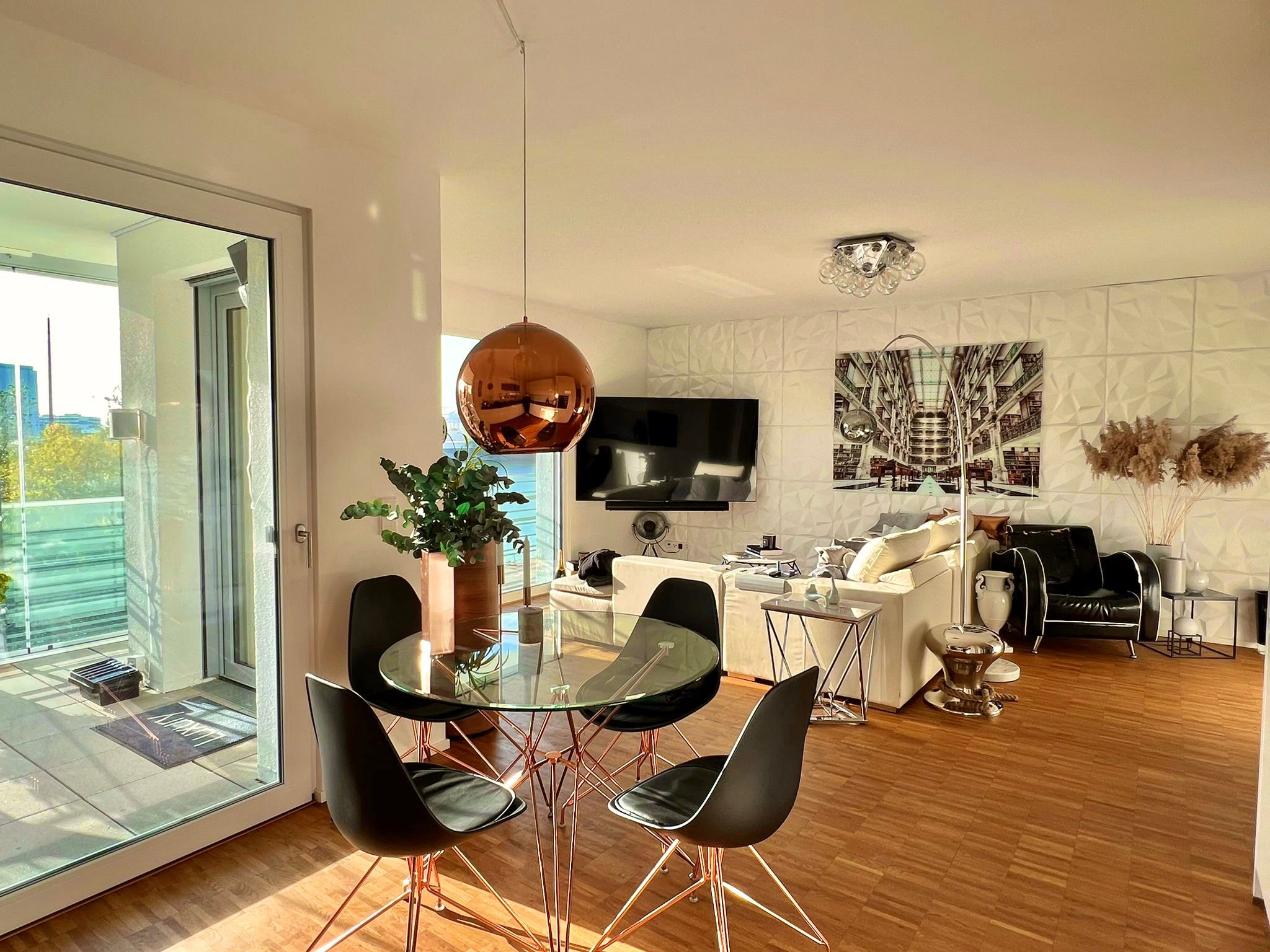 High Class Design Suite With Water View - 29