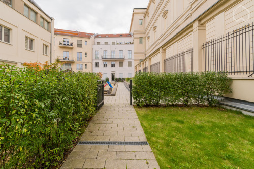 Luxury apartment in spectacular location in Potsdam - "Am alten Markt" with water view