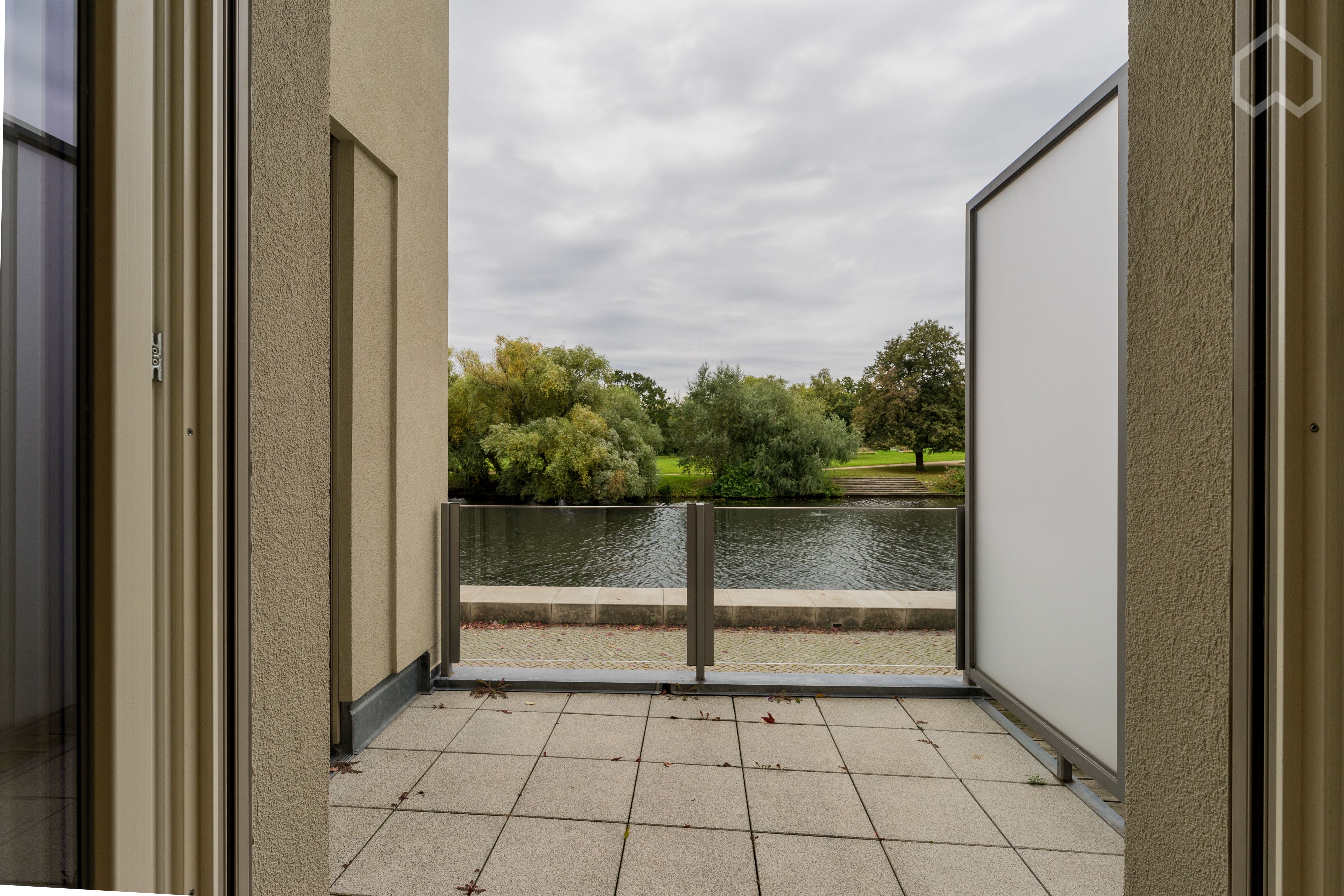 Luxury Apartment In Spectacular Location In Potsdam - "Am Alten Markt" With Water View - 25